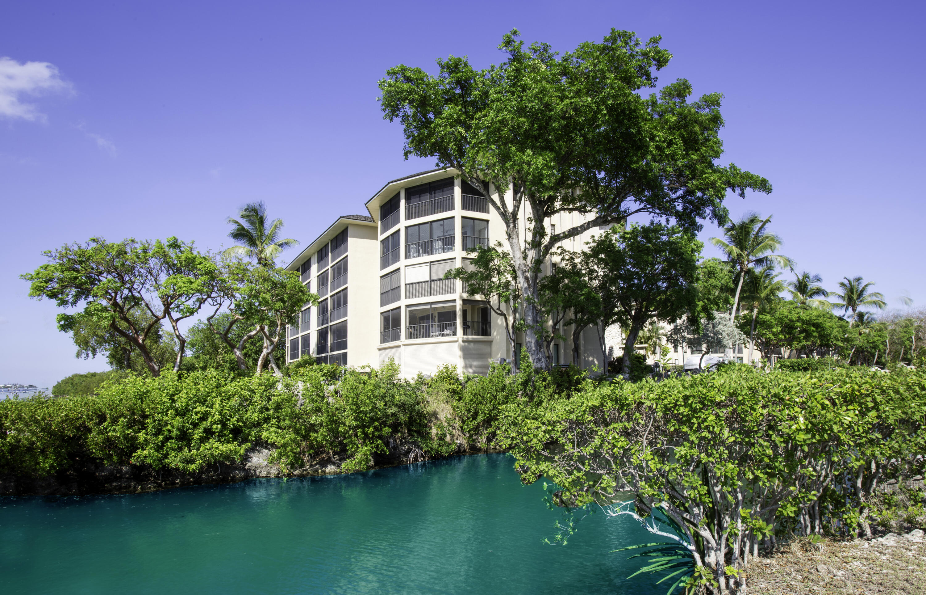 96000 Overseas Highway X54