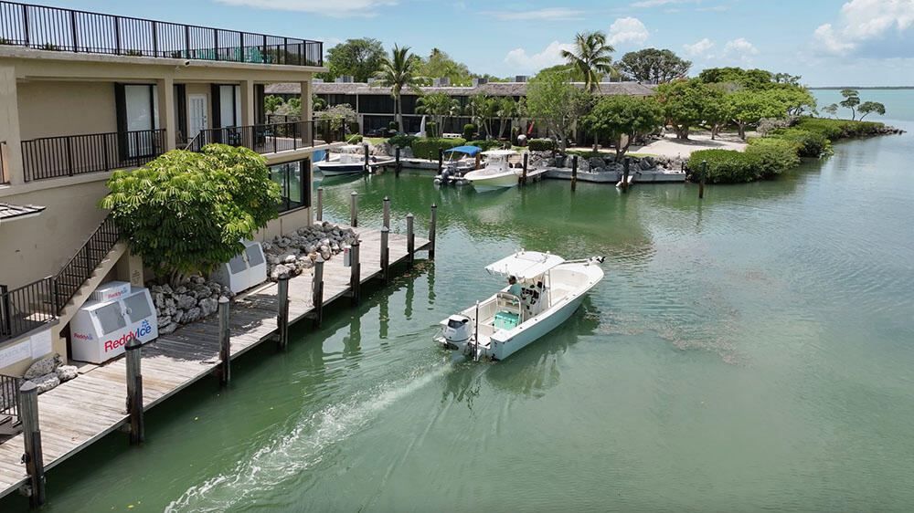 96000 Overseas Highway X54