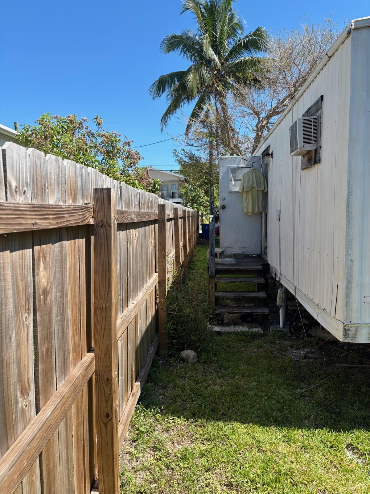 A33 8th Avenue