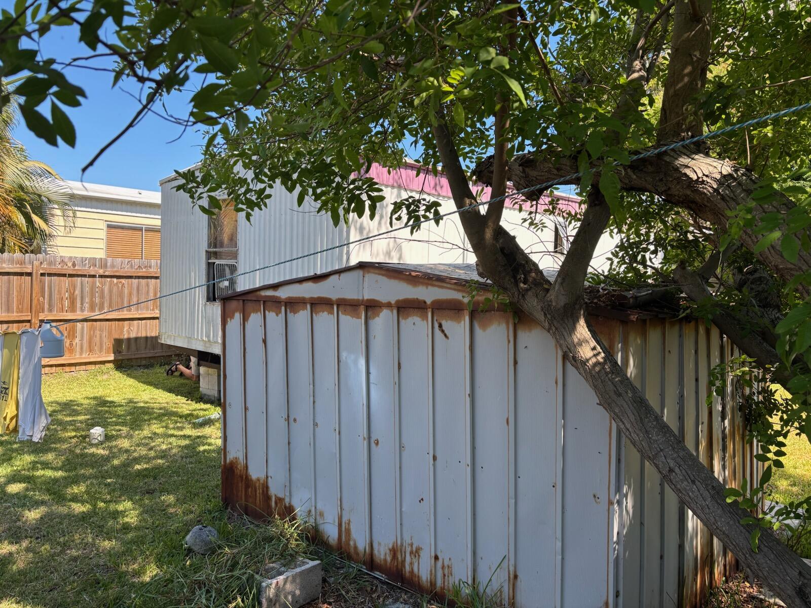 A33 8th Avenue