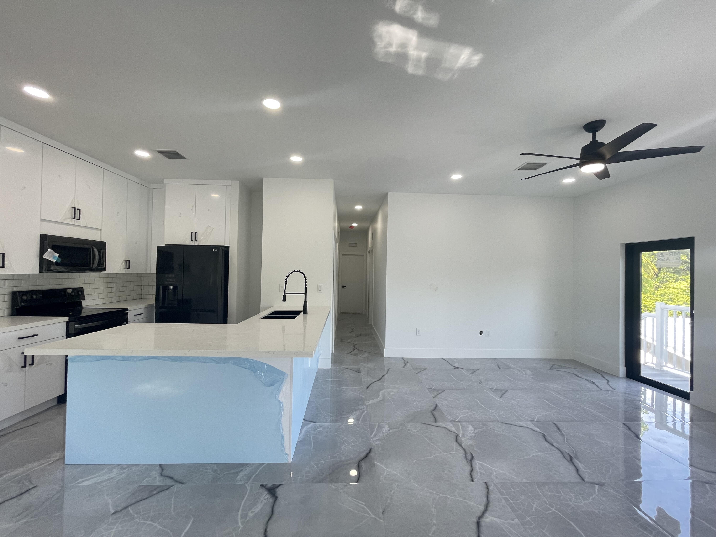 118 Harry Harris Drive
