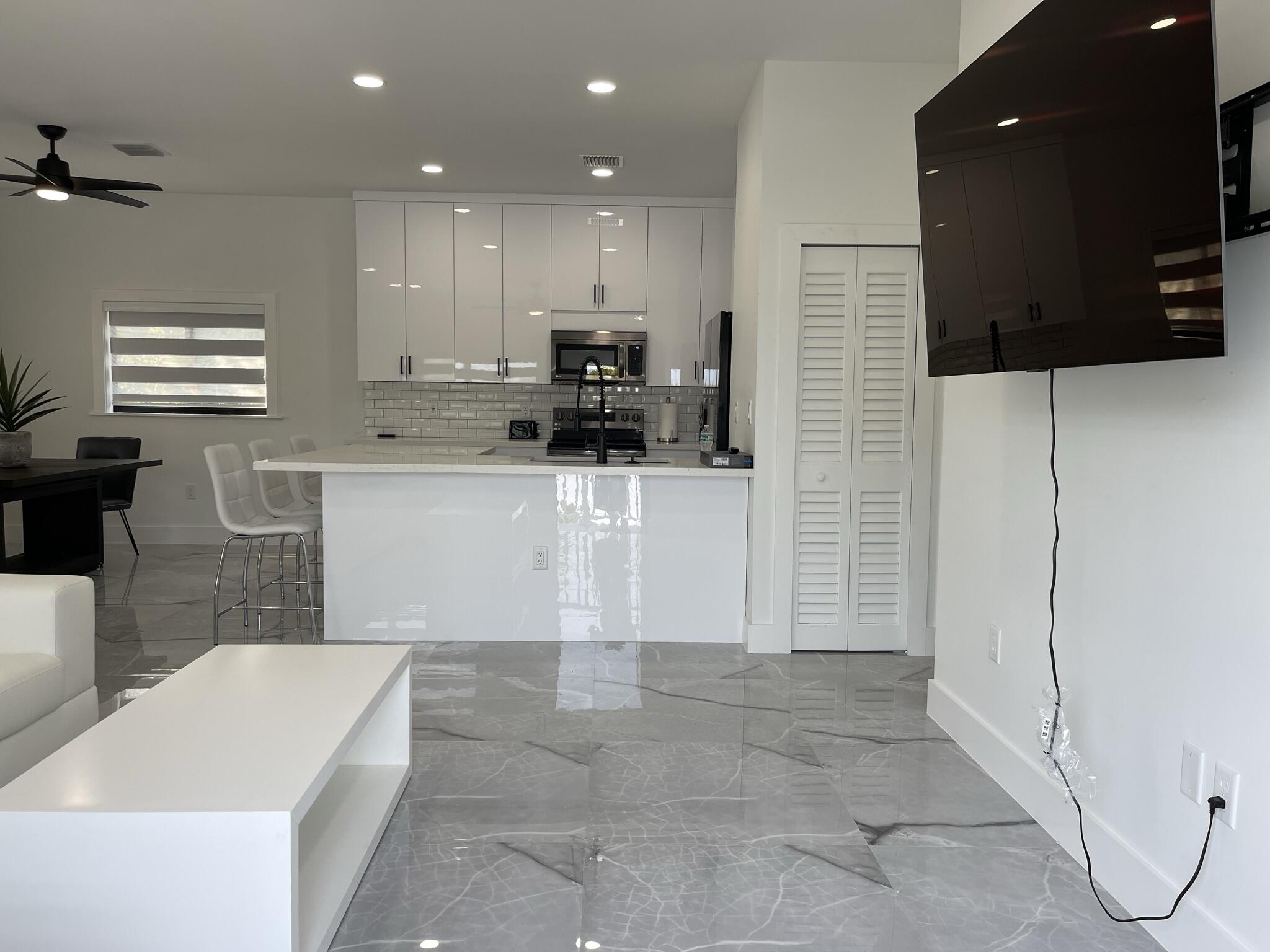 118 Harry Harris Drive