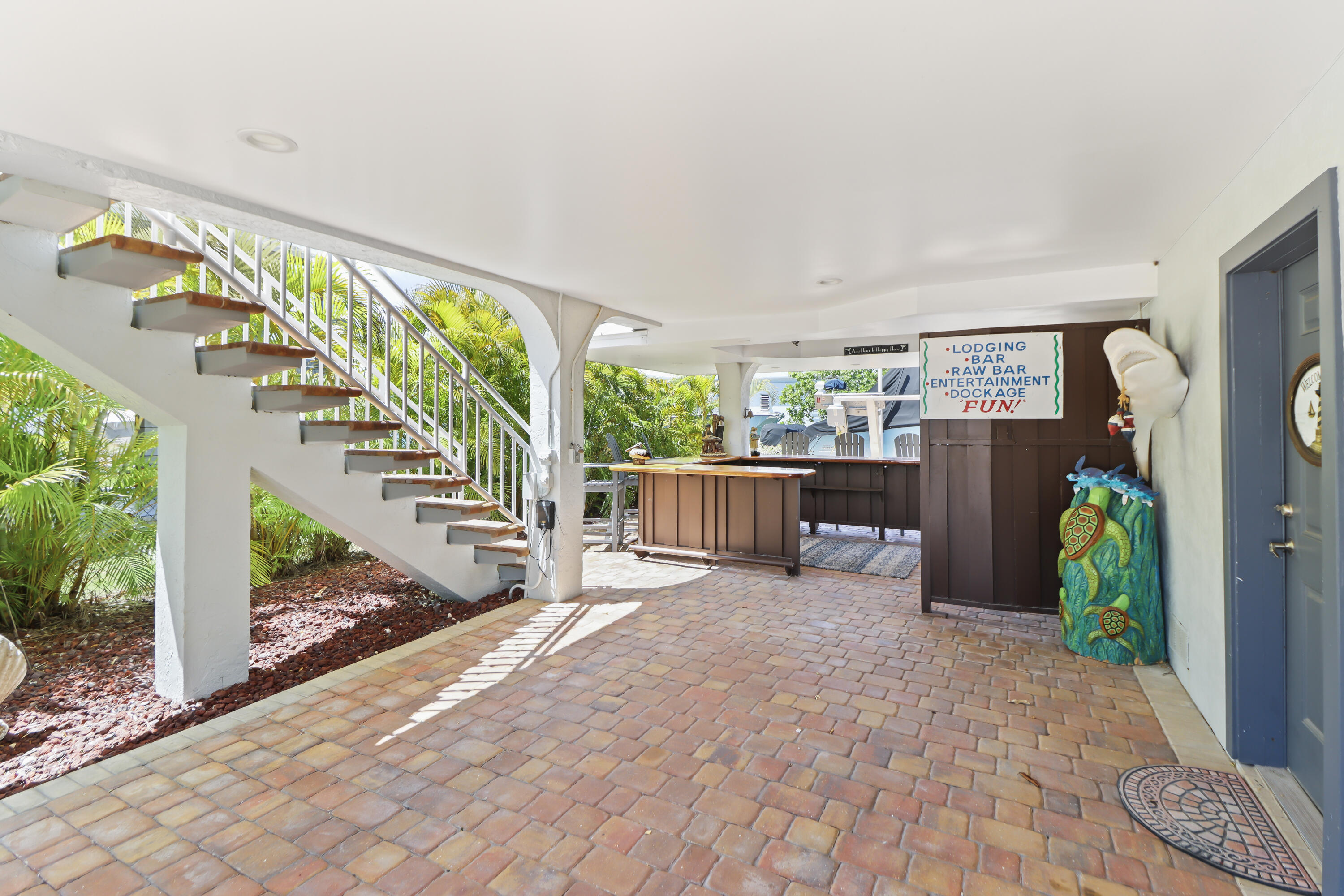 229 E Caribbean Drive