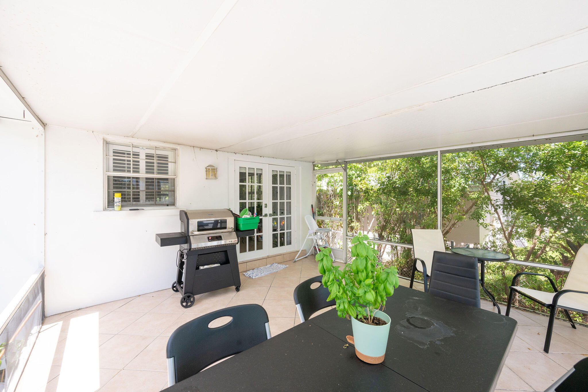 12 Beechwood Drive