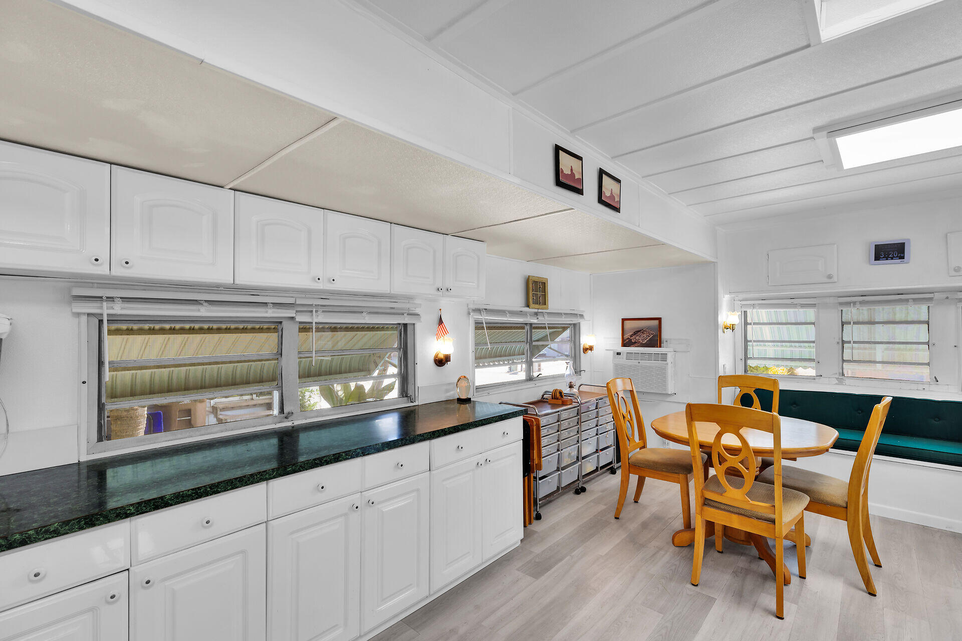 65821 Overseas Highway 172