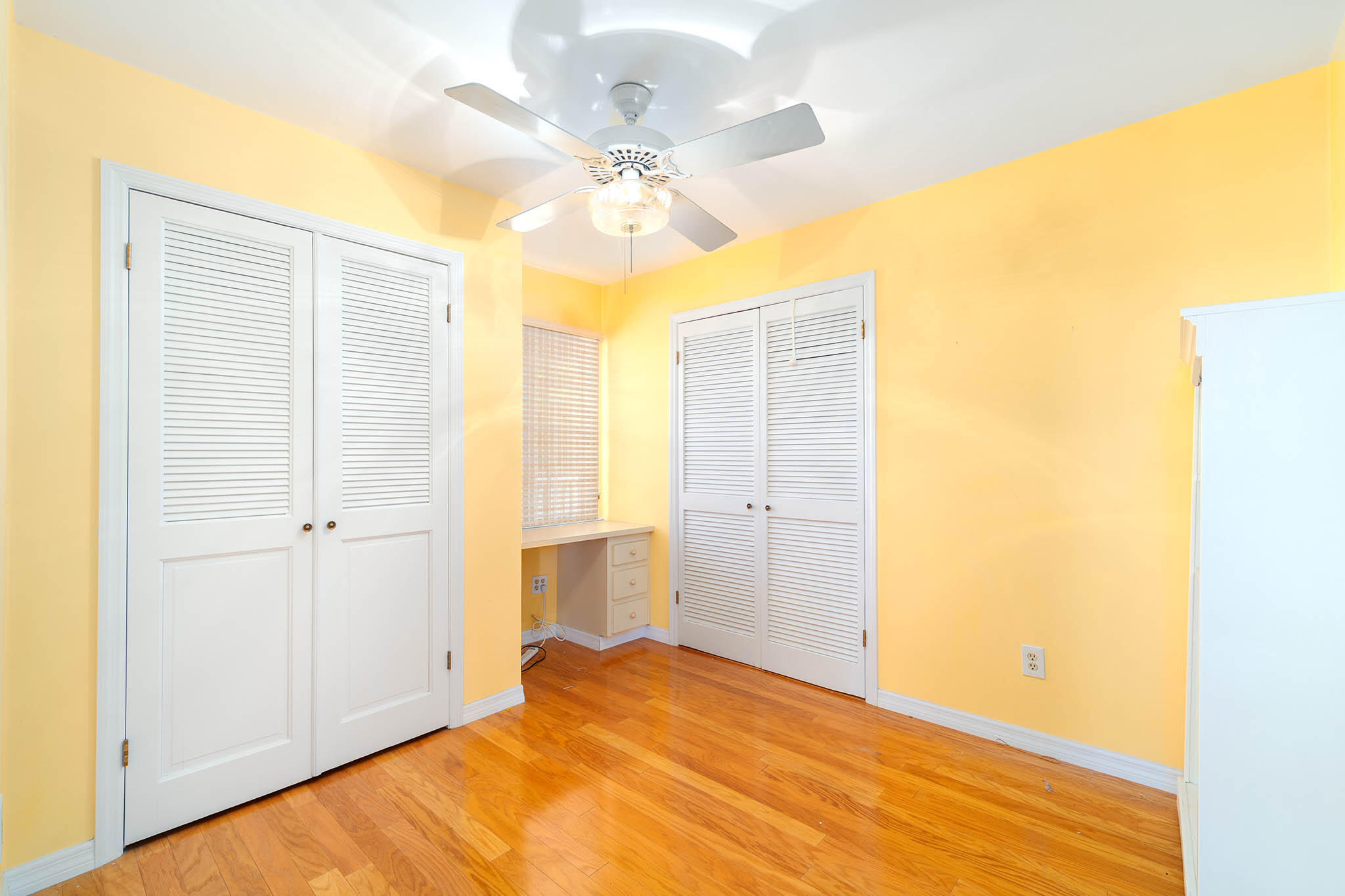 17137 W Bonita Lane