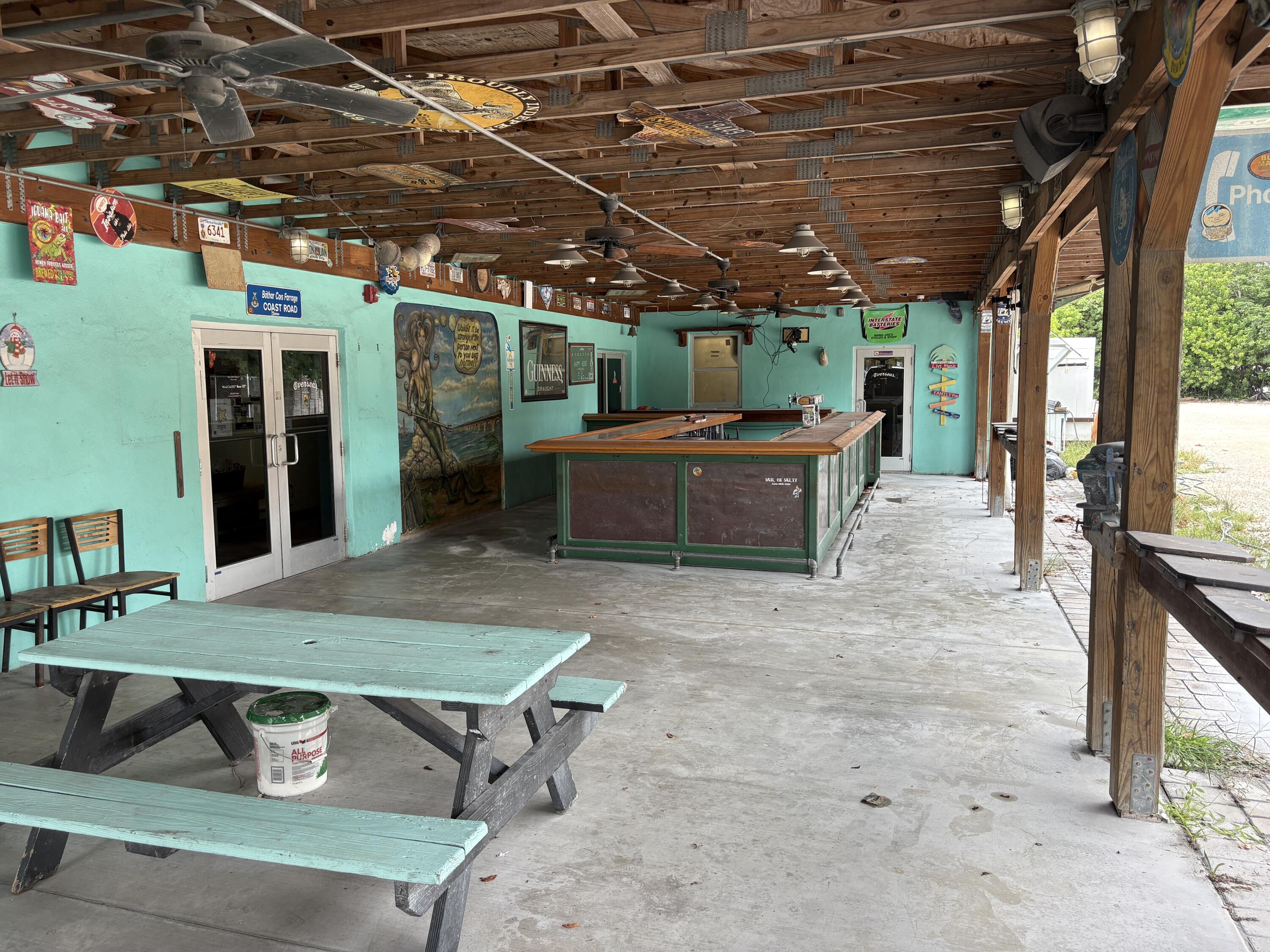 3574 Overseas Highway