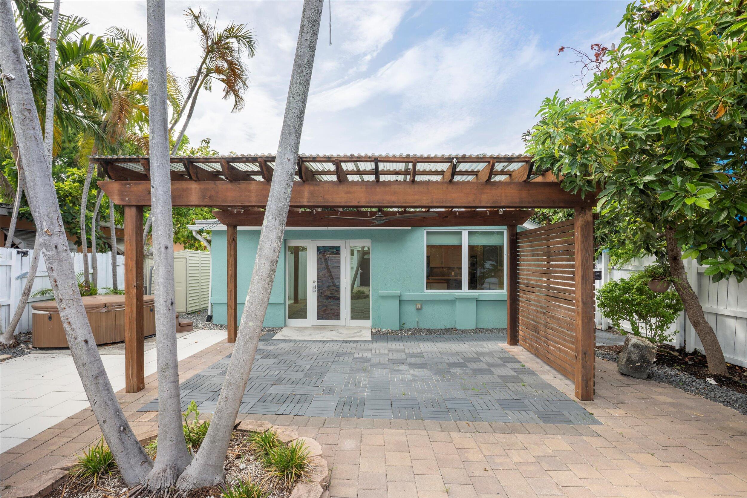 1606 Flagler Avenue