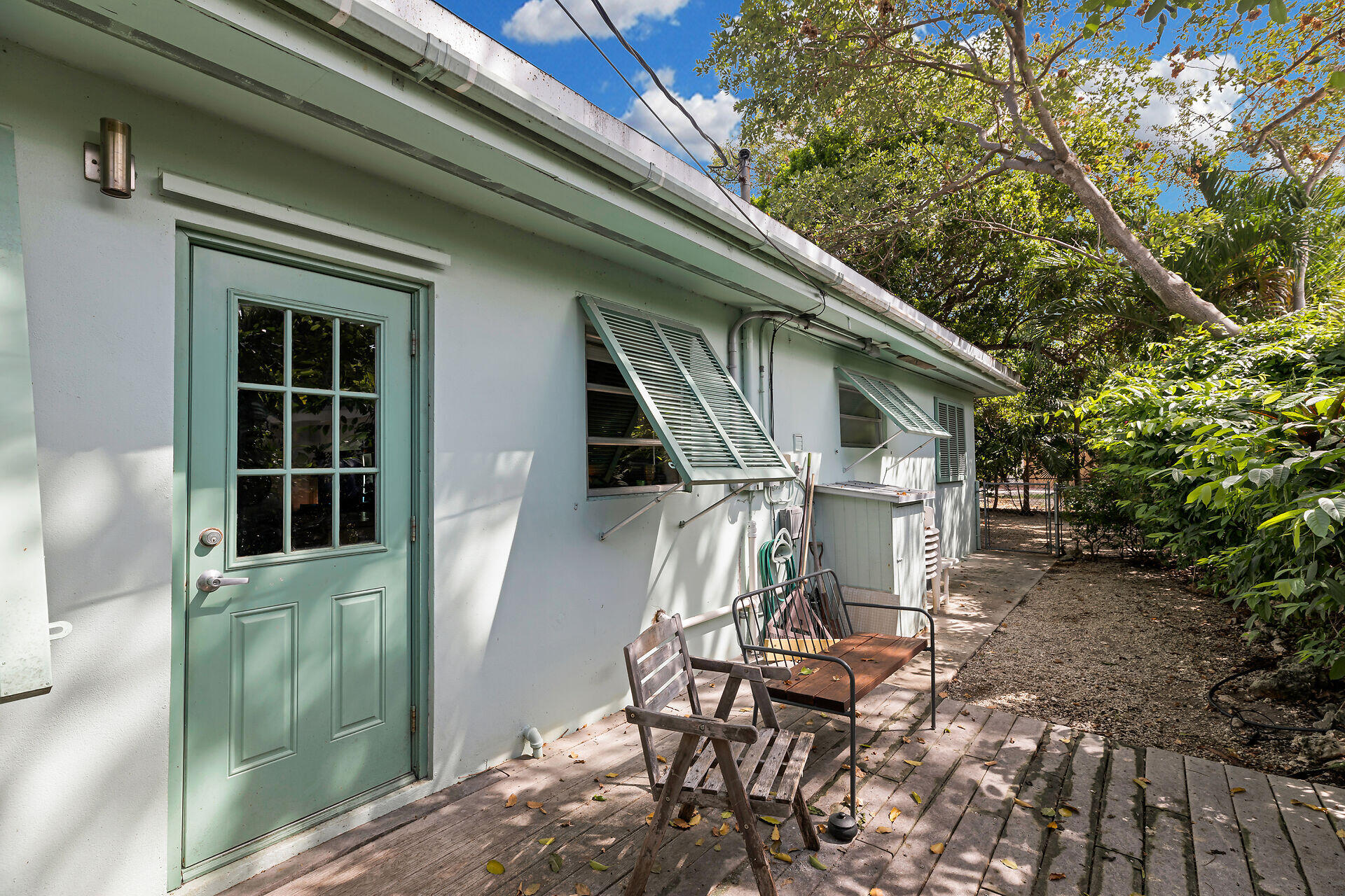 130 N Hammock Road