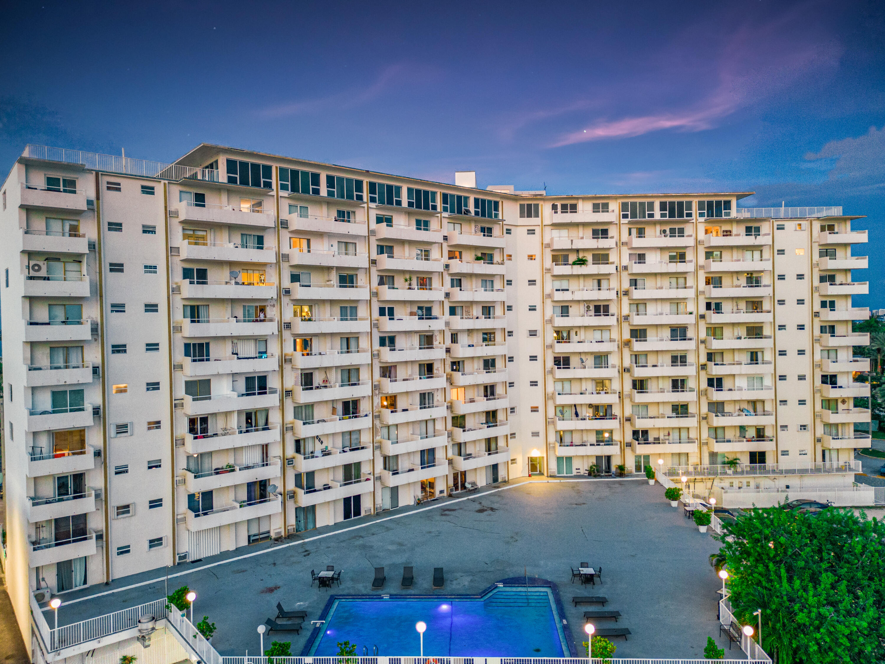 7904 West Drive 1016