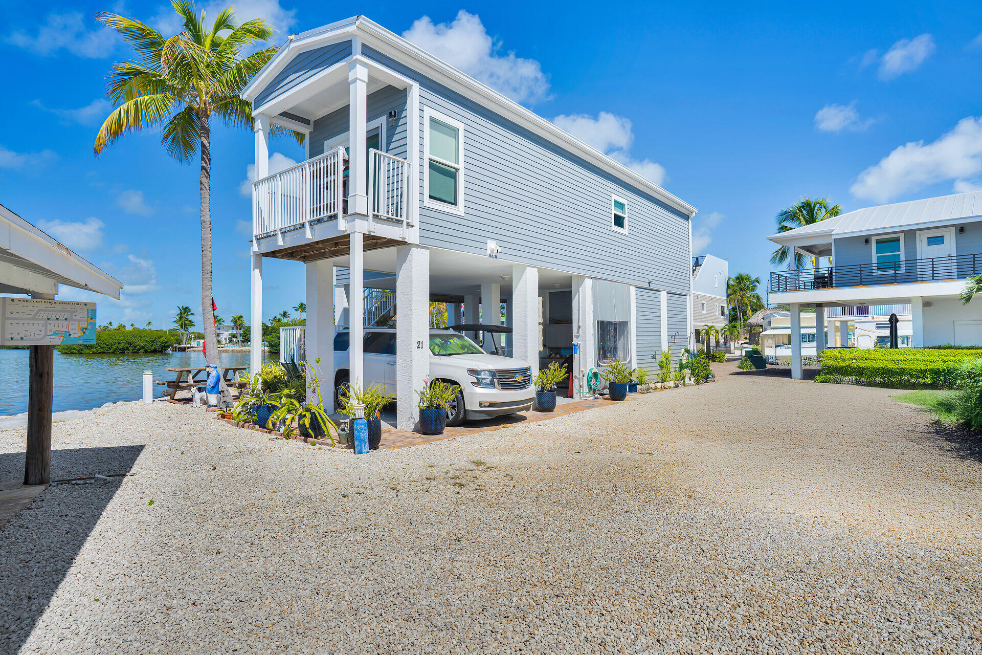 84961 Old Highway 21