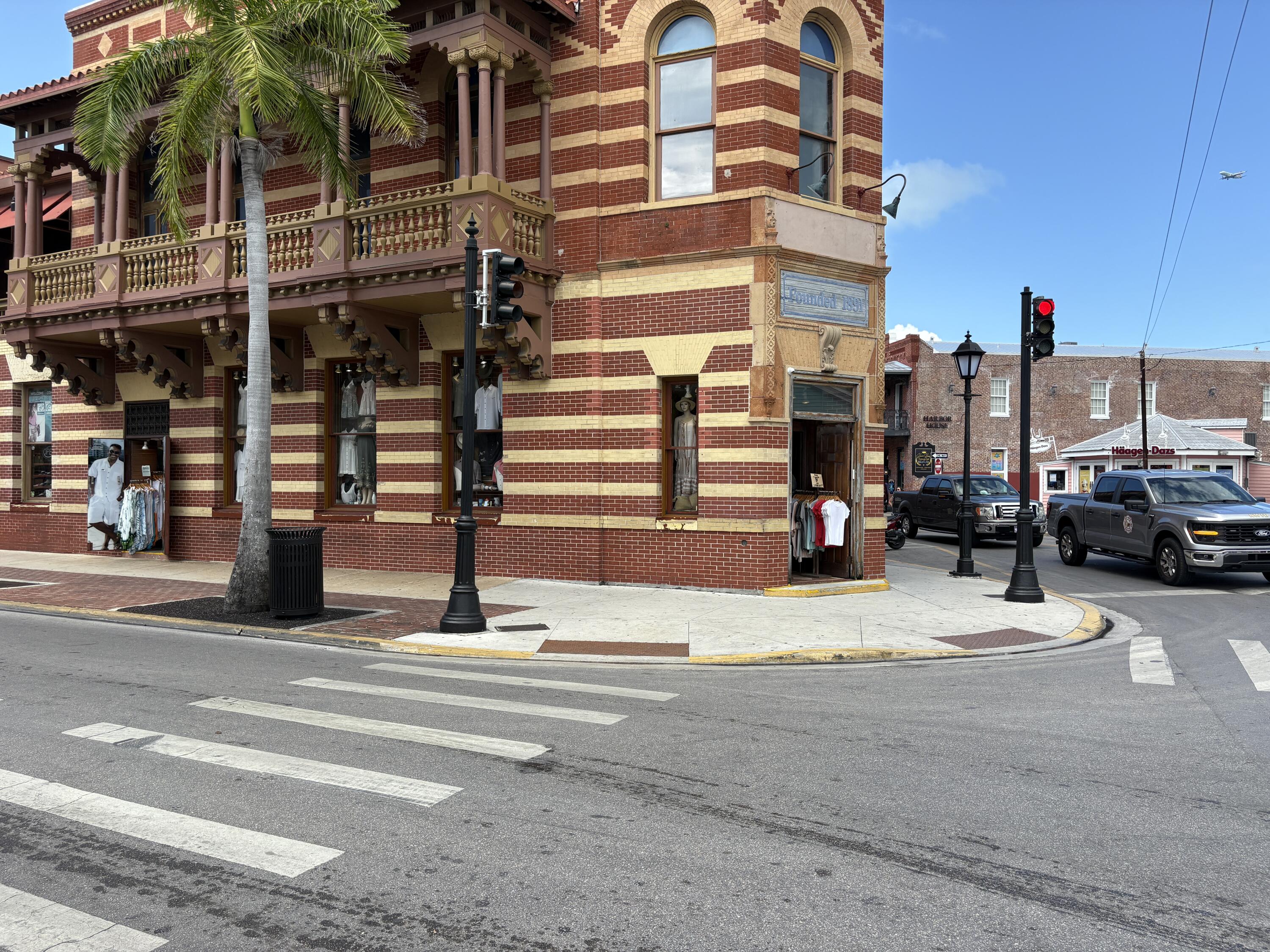 100 Duval Street