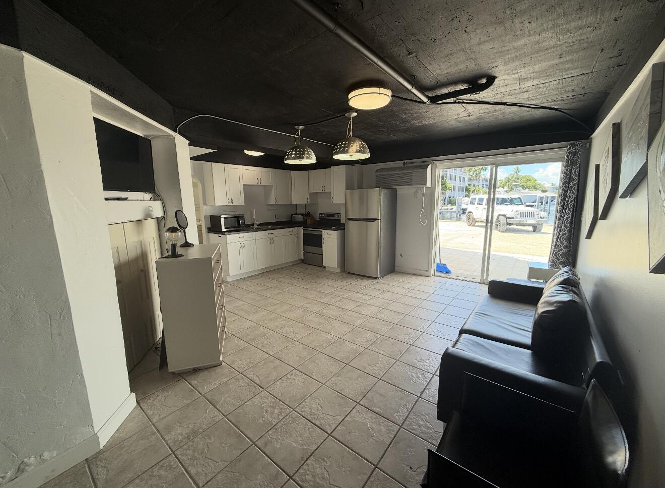 74560 Overseas Highway 6