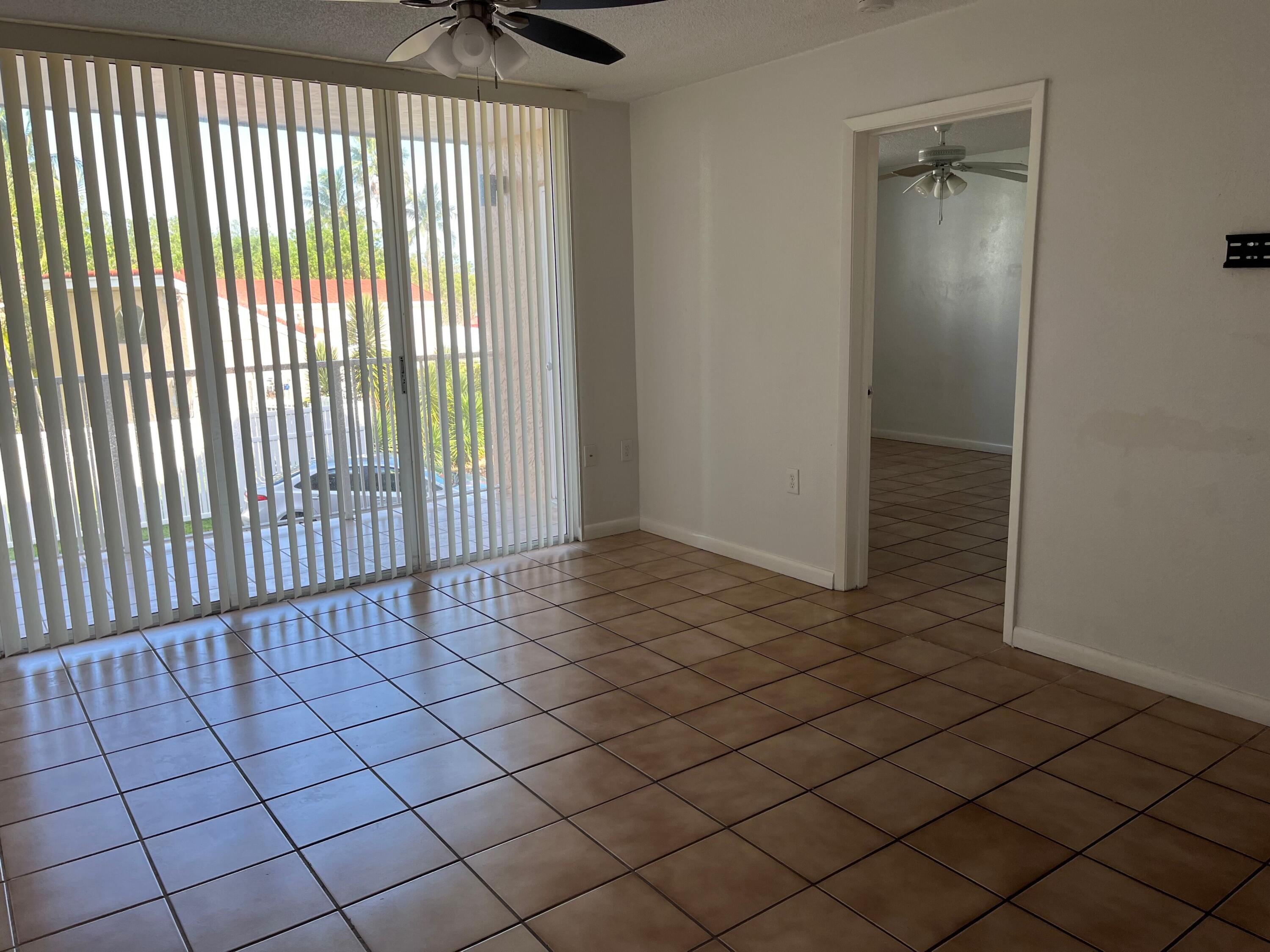 3930 S Roosevelt Boulevard 109N