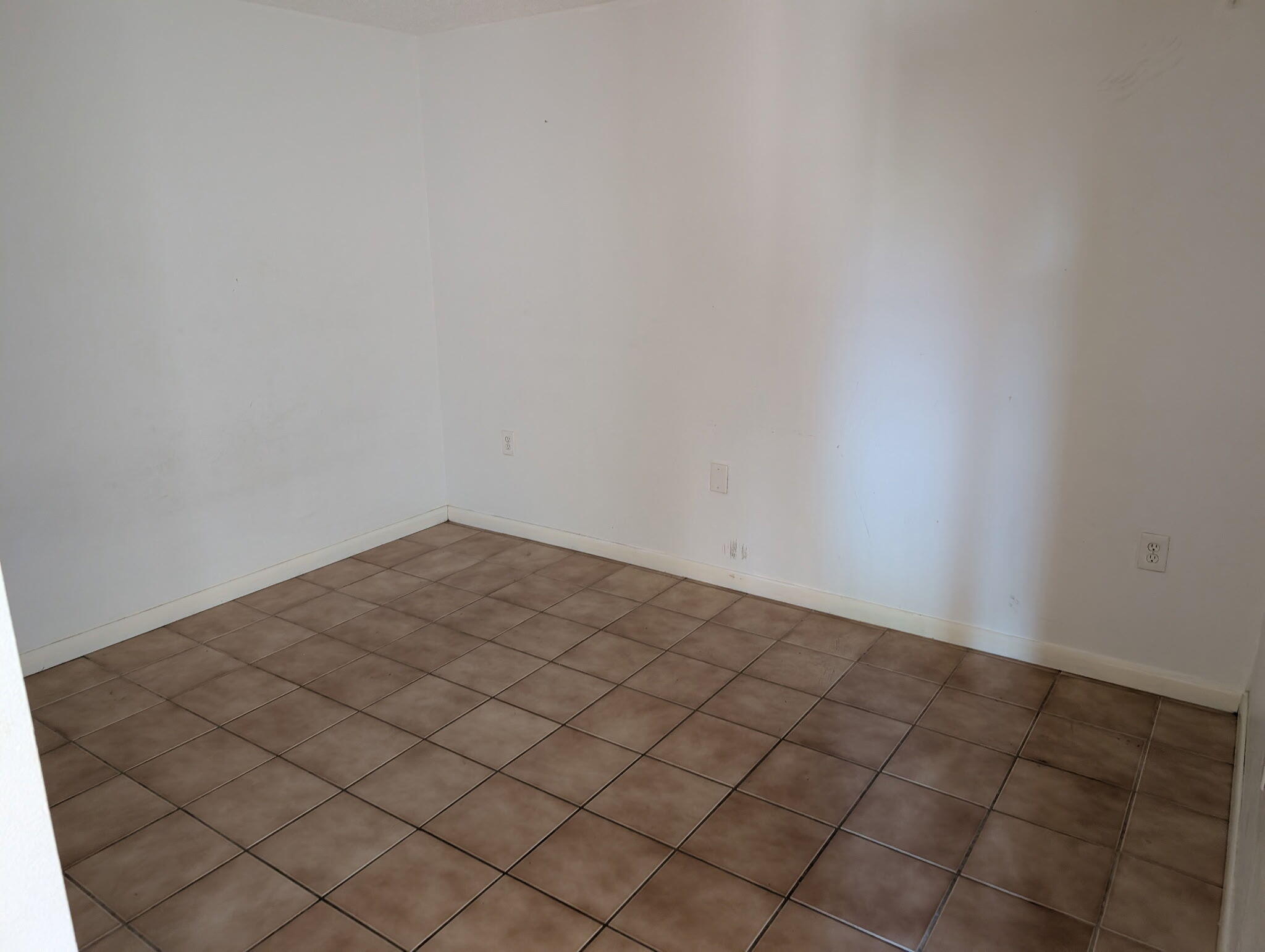 3930 S Roosevelt Boulevard 109N