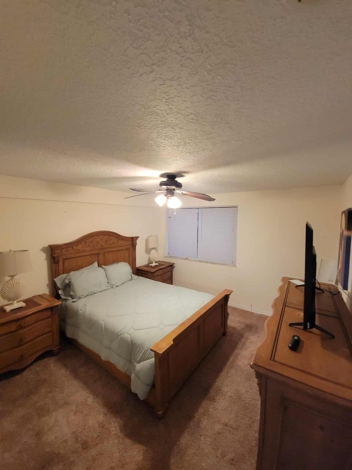 1220 Mockingbird Road B
