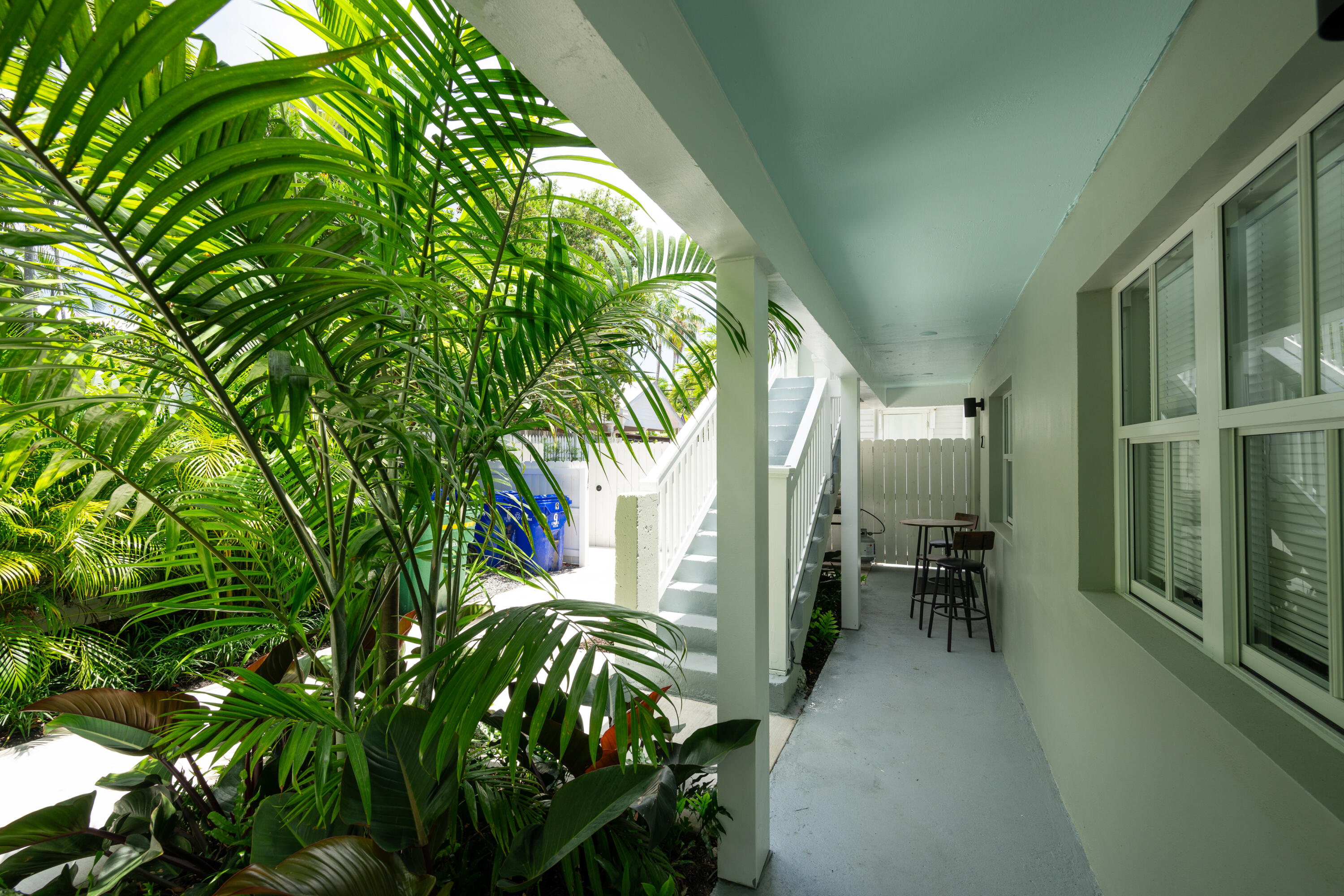 818 Elizabeth Street