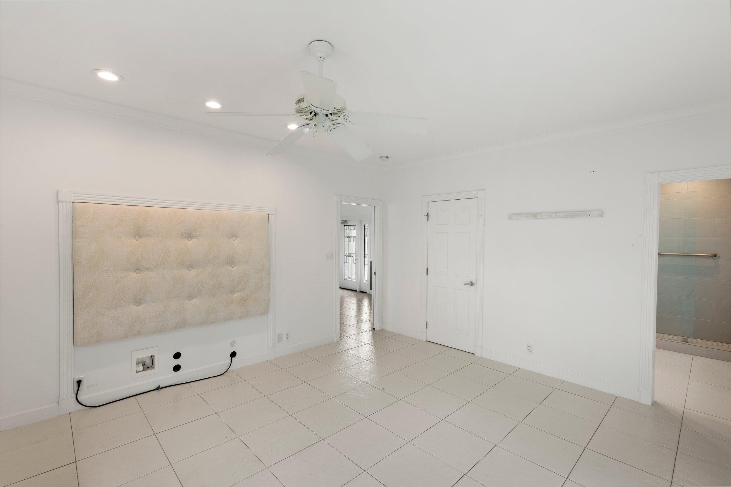 125 Sea Lane