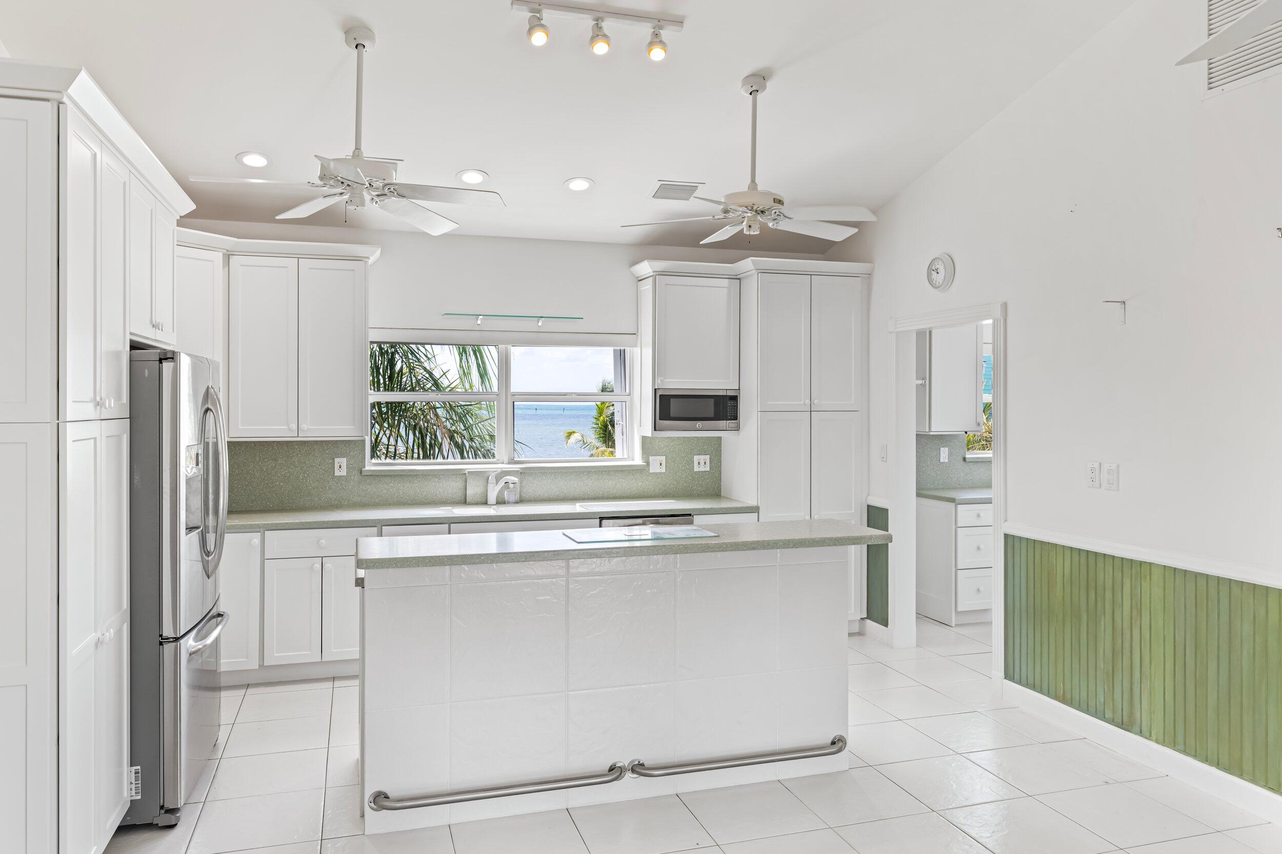 125 Sea Lane