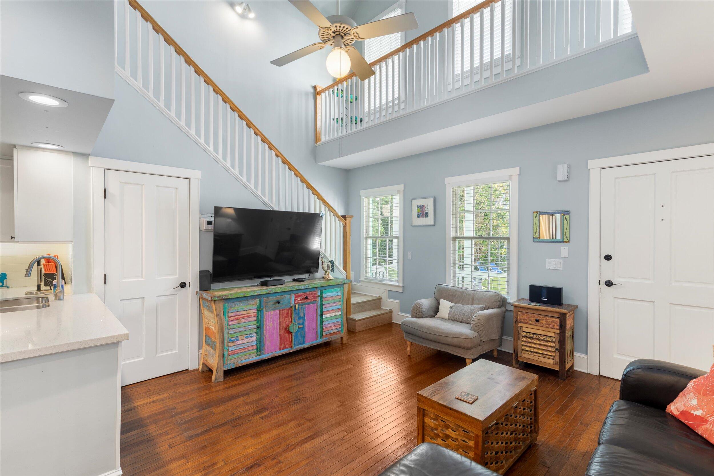 606 Truman Avenue 7