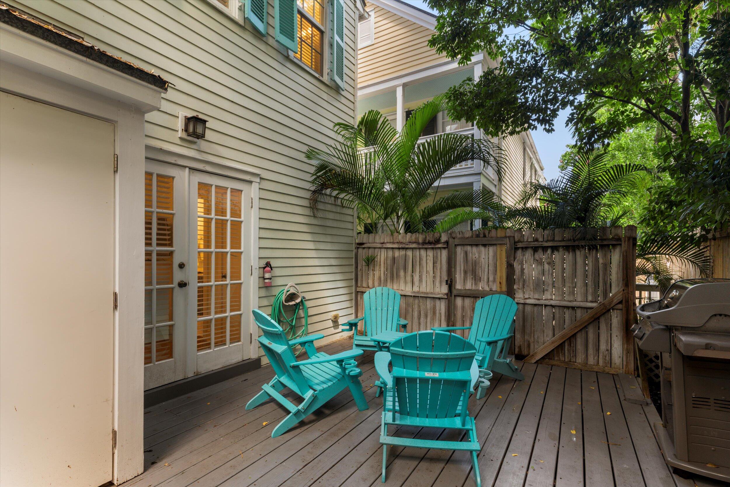 606 Truman Avenue 7