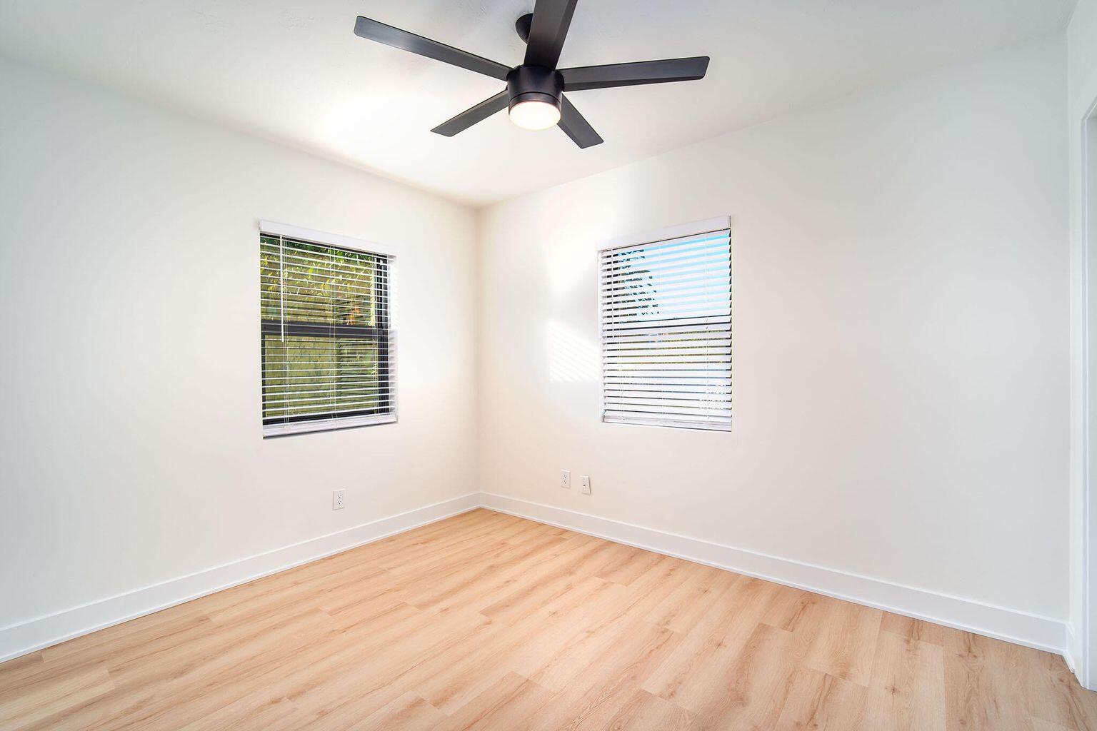 34 Bay Drive