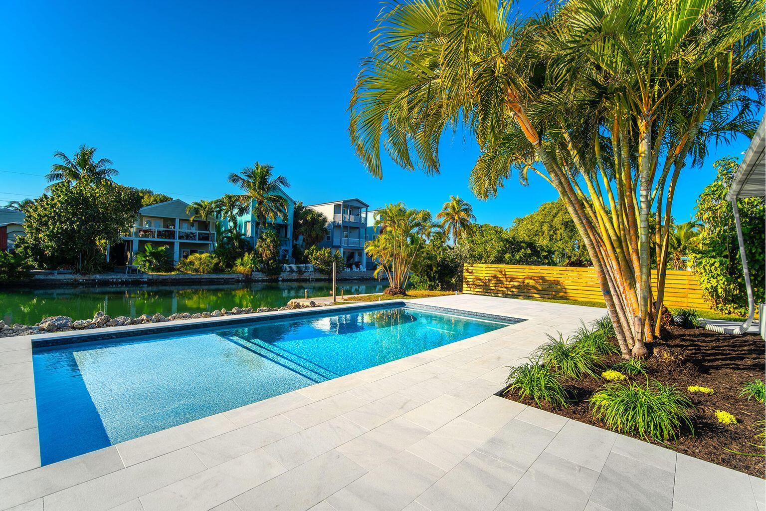 34 Bay Drive