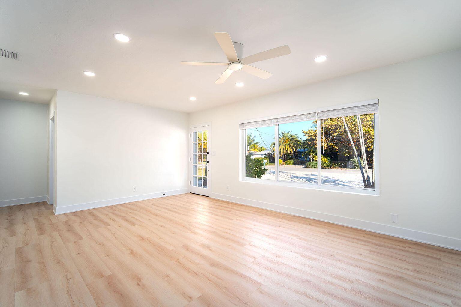 34 Bay Drive