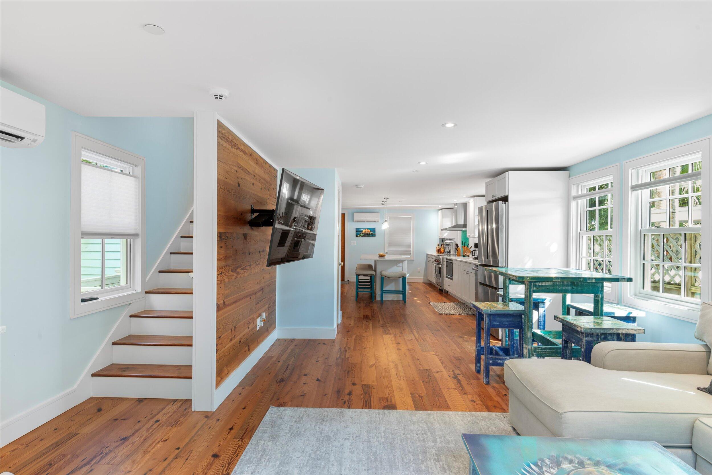 312 Margaret Street