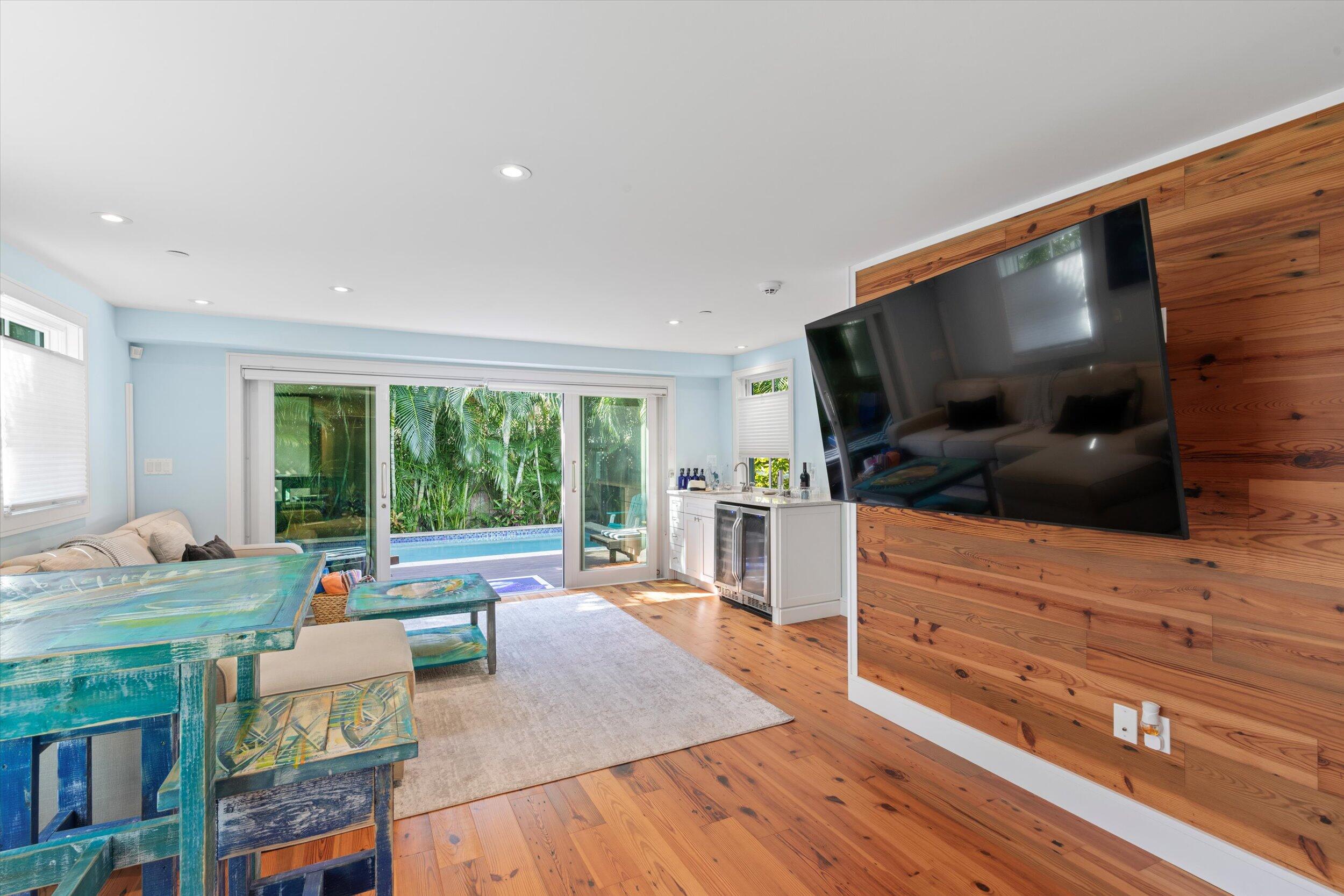 312 Margaret Street