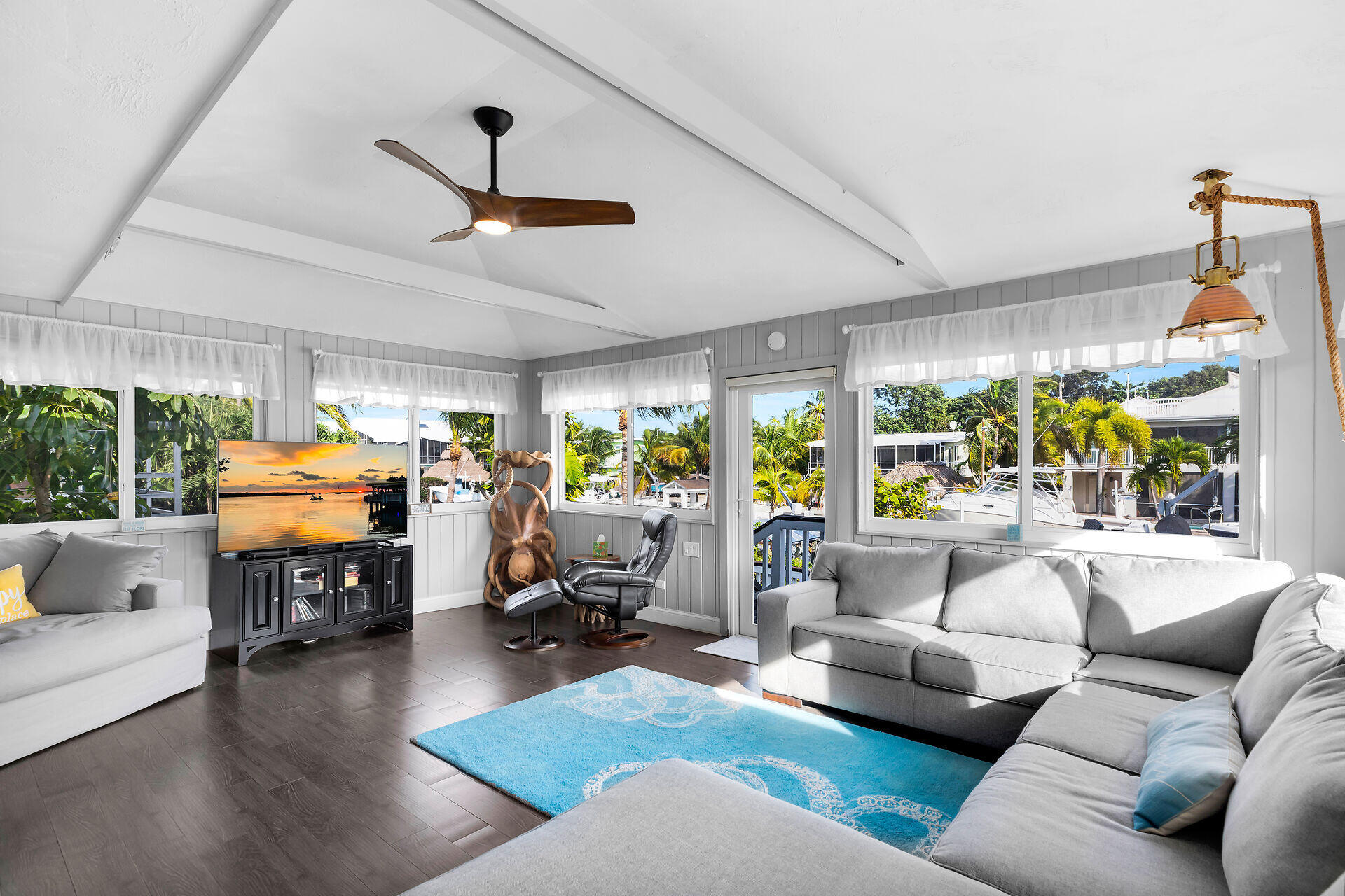 375 S Coconut Palm Boulevard