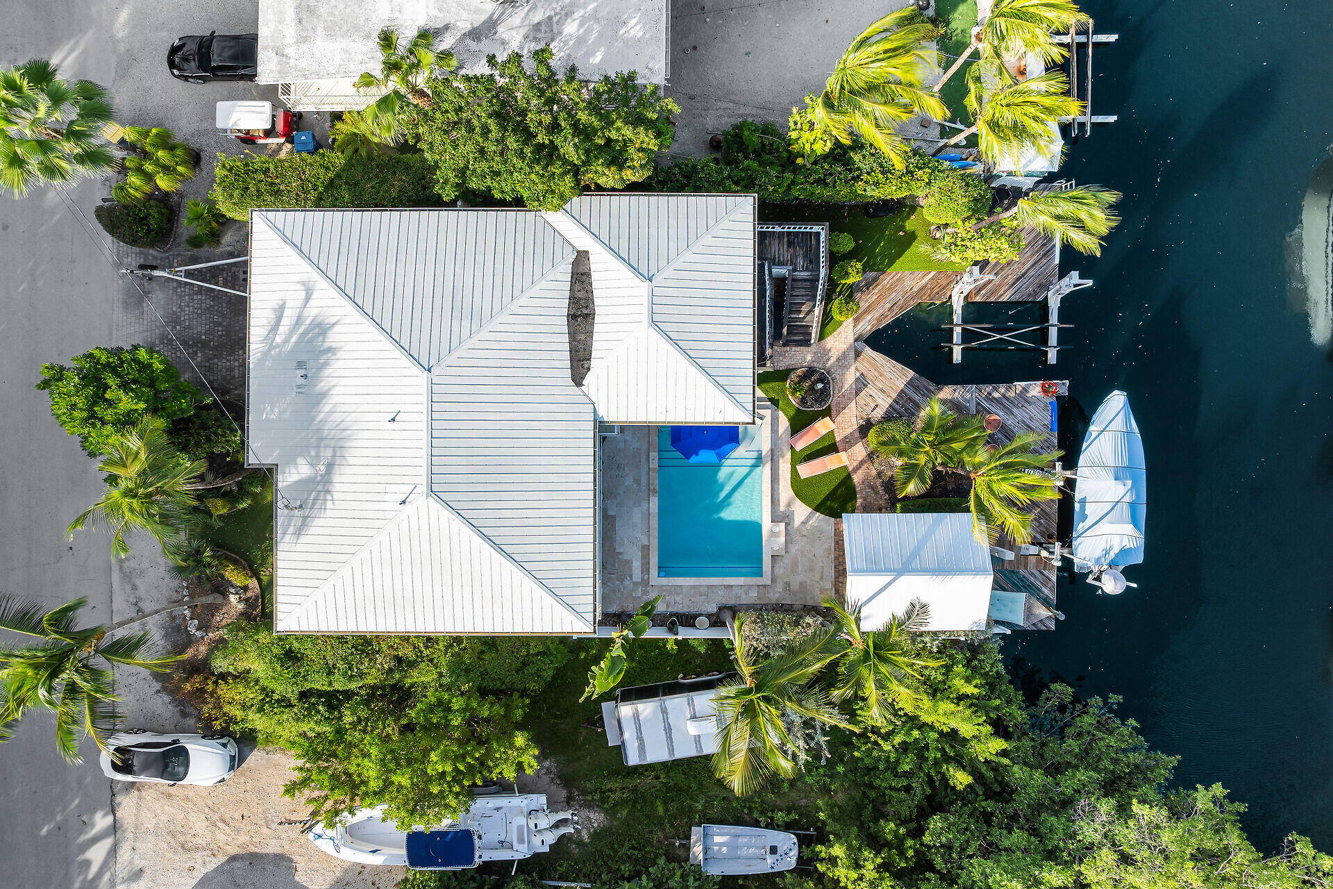 375 S Coconut Palm Boulevard