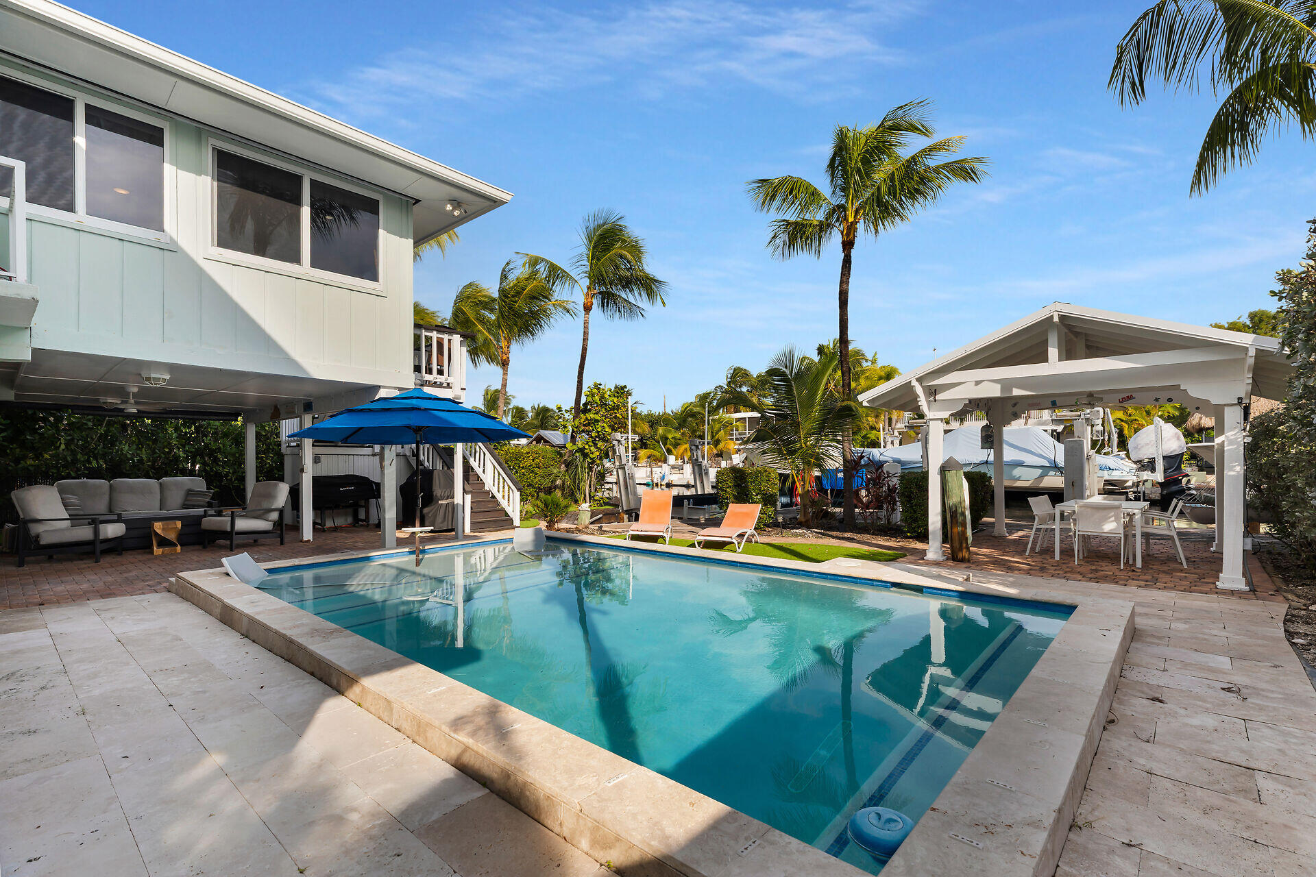 375 S Coconut Palm Boulevard