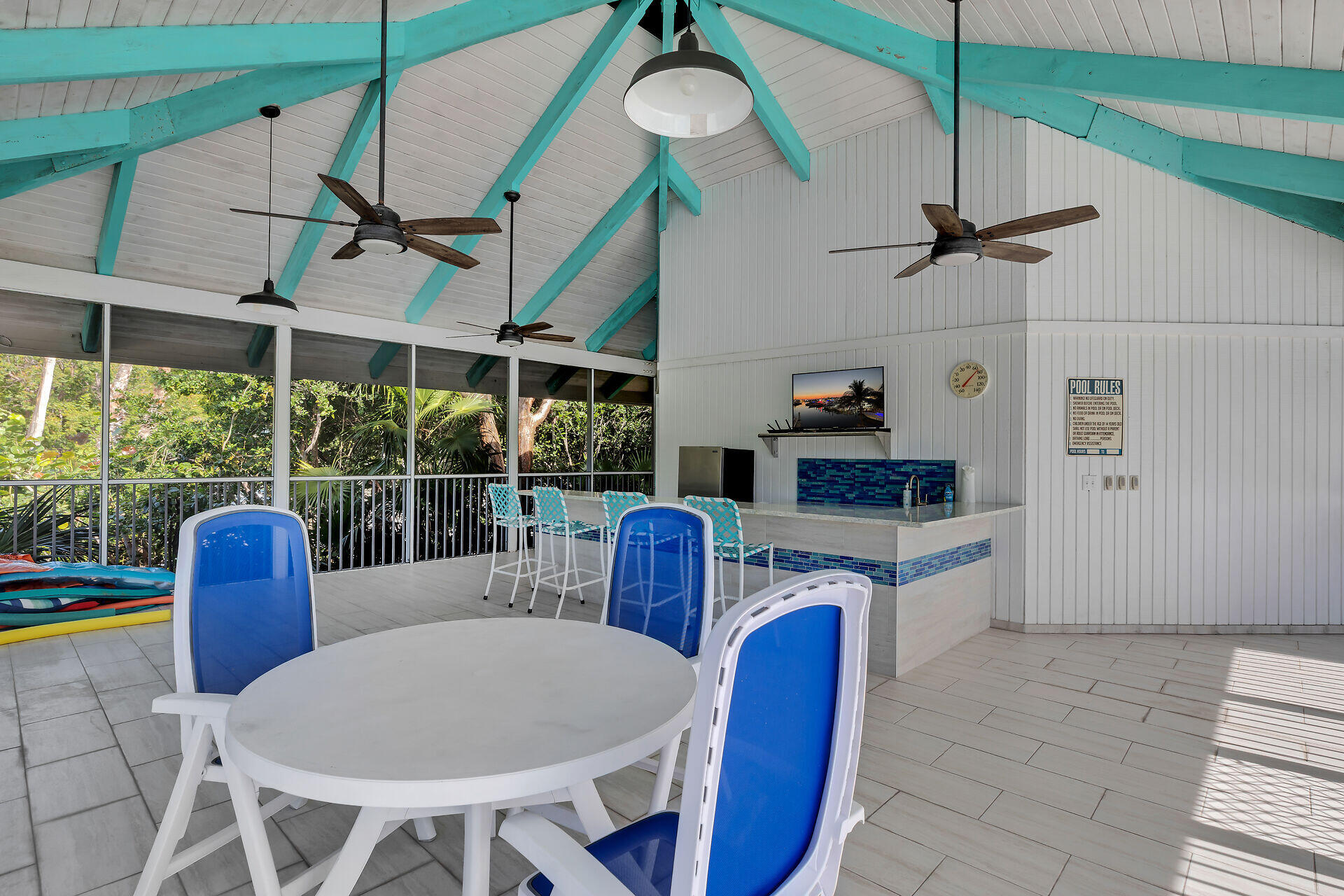 6101 Gulf Of Mexico Boulevard 101