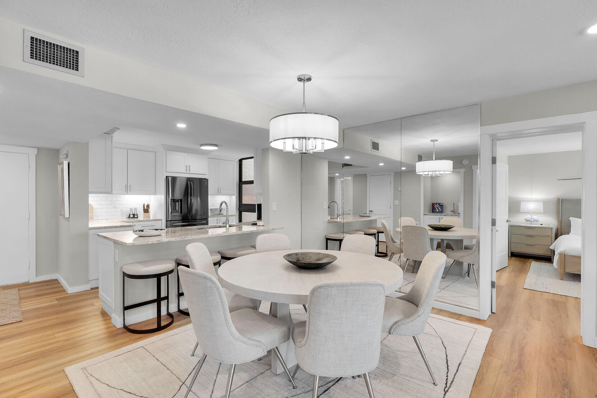 6101 Gulf Of Mexico Boulevard 101