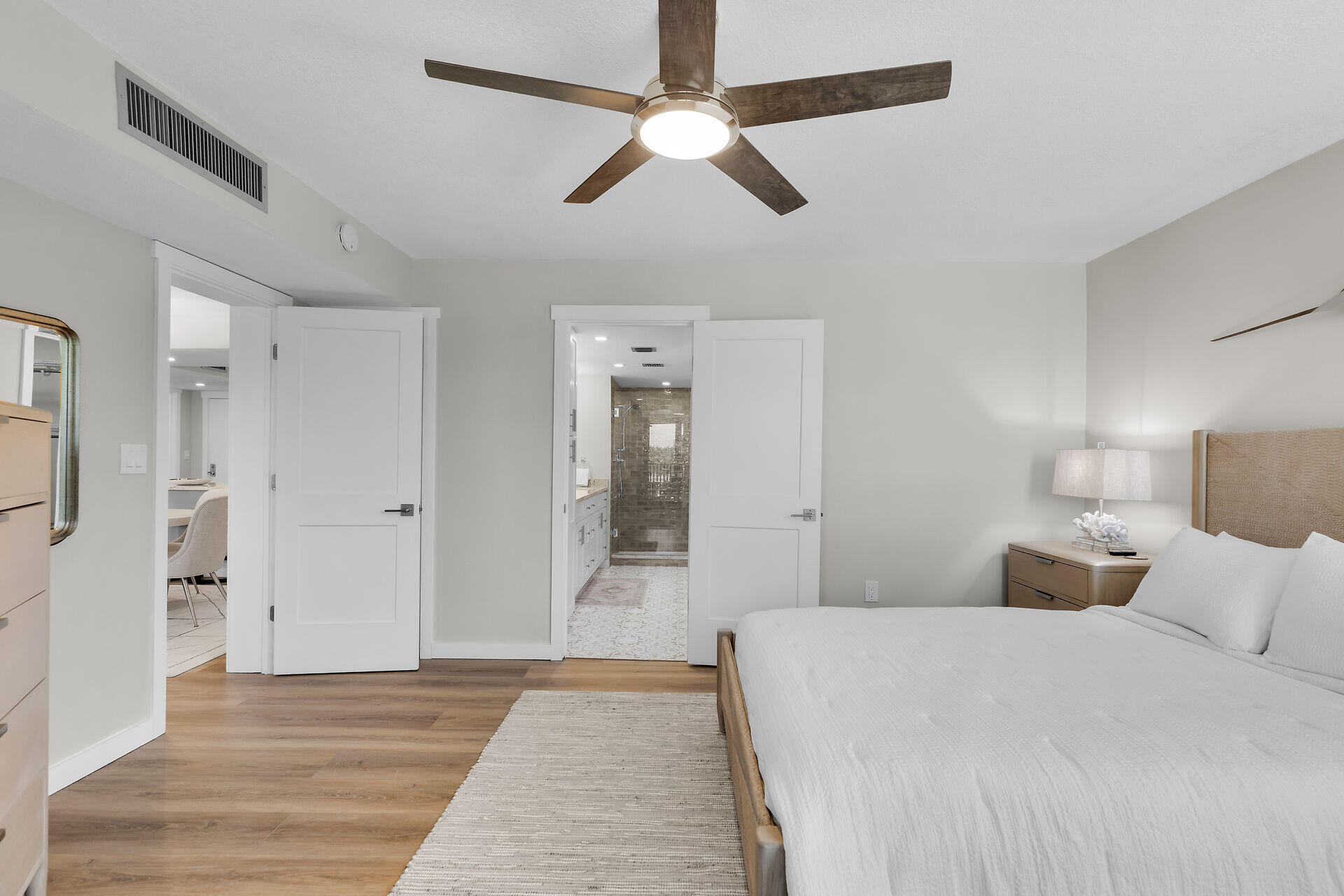 6101 Gulf Of Mexico Boulevard 101