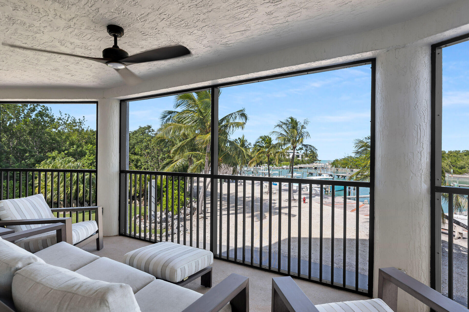 6101 Gulf Of Mexico Boulevard 101