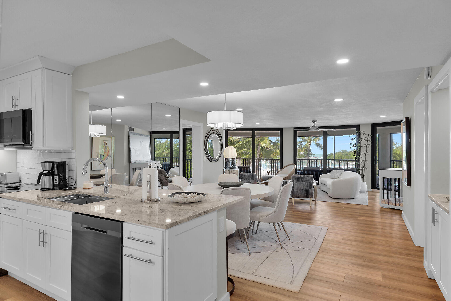 6101 Gulf Of Mexico Boulevard 101