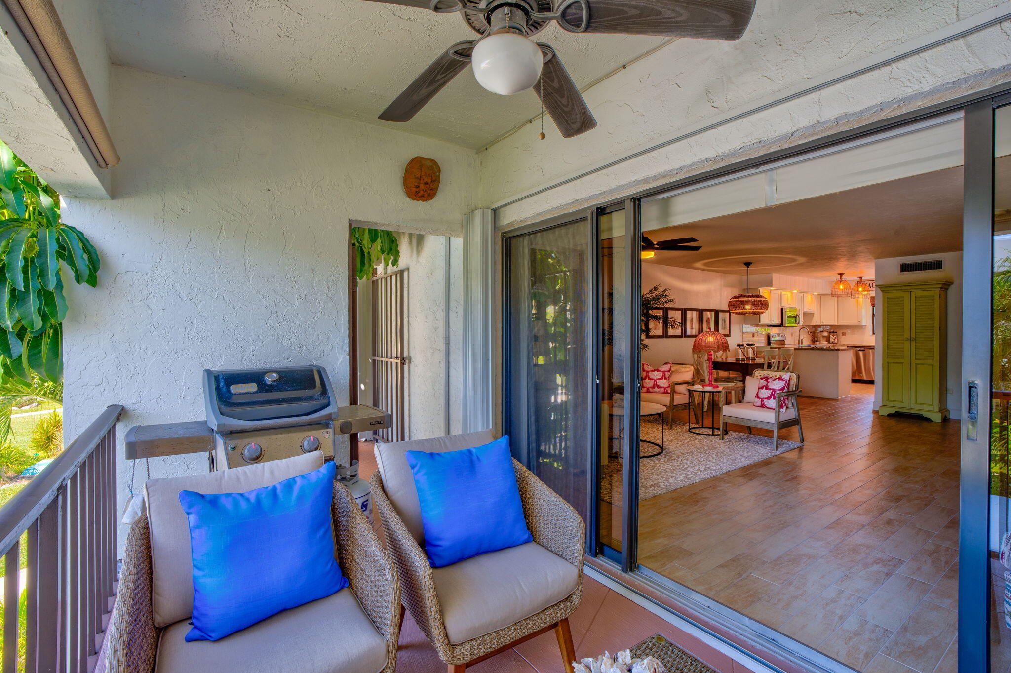 601 W Ocean Drive 407C