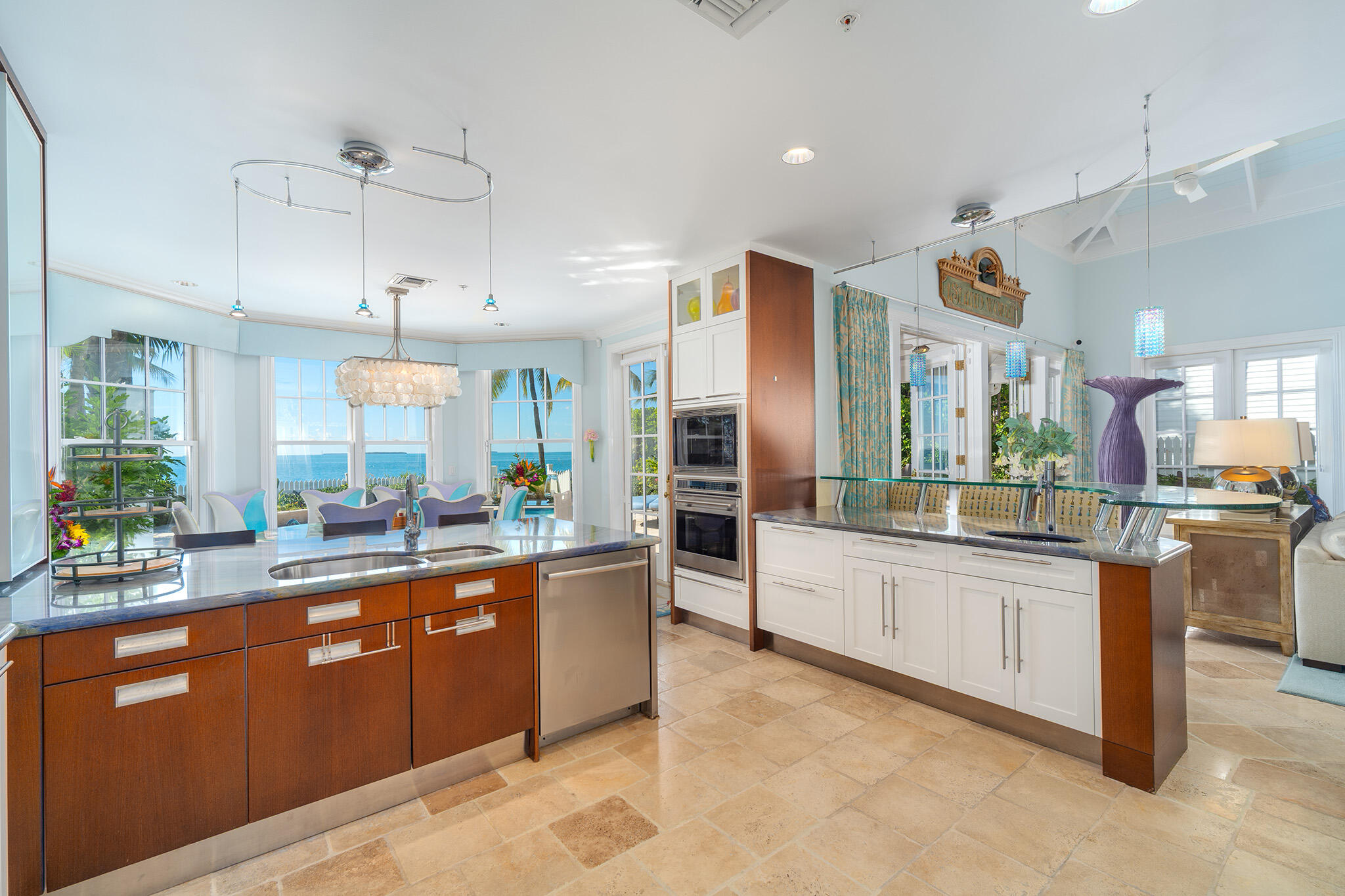 16 Sunset Key Drive