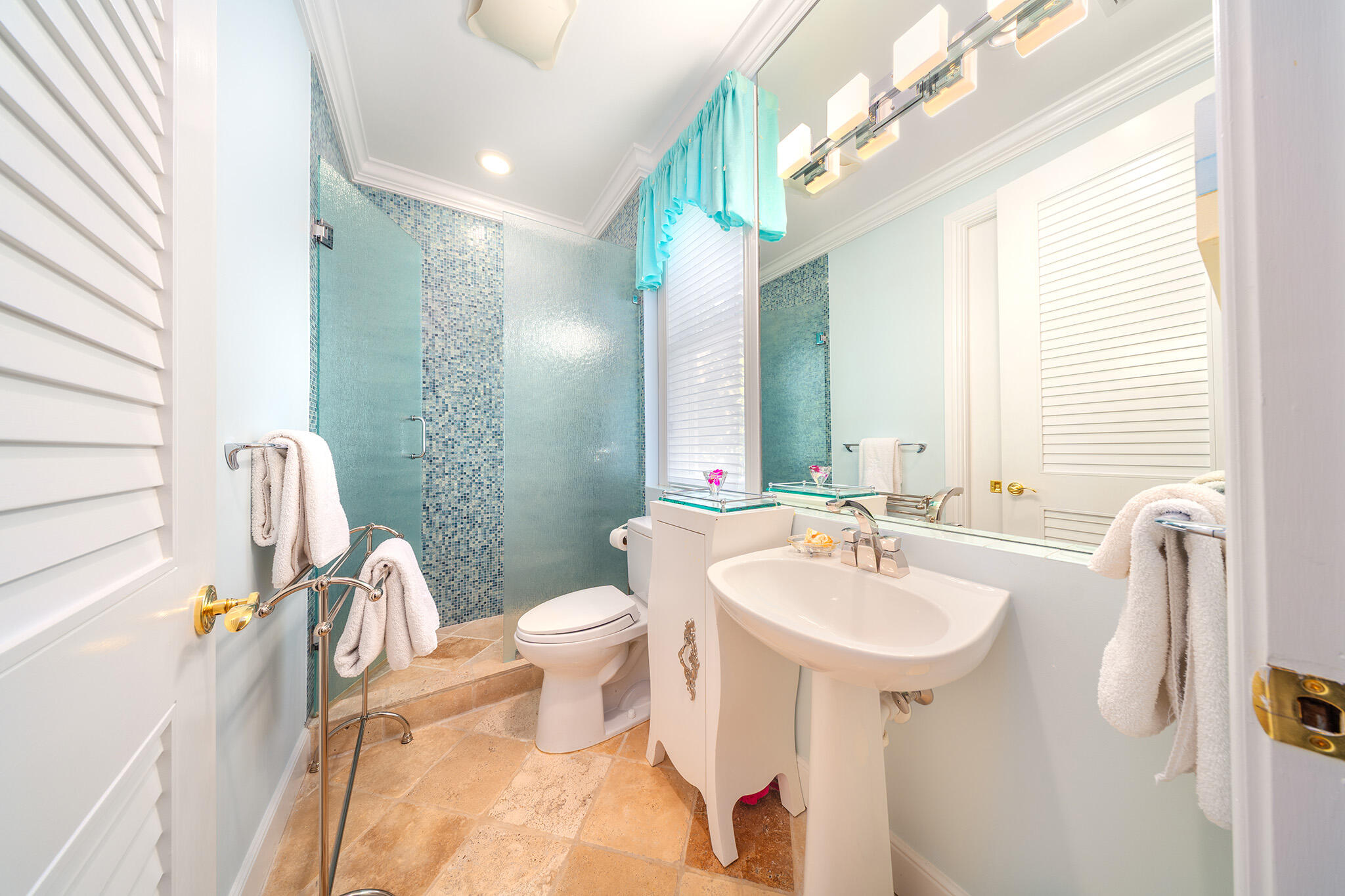 16 Sunset Key Drive