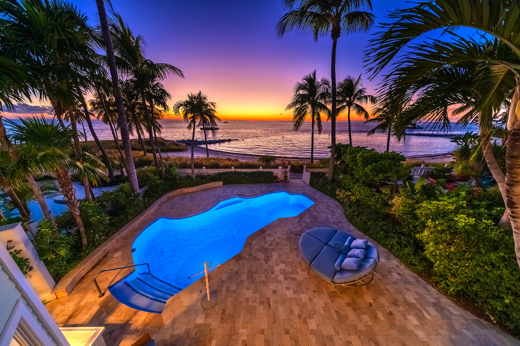 16 Sunset Key Drive