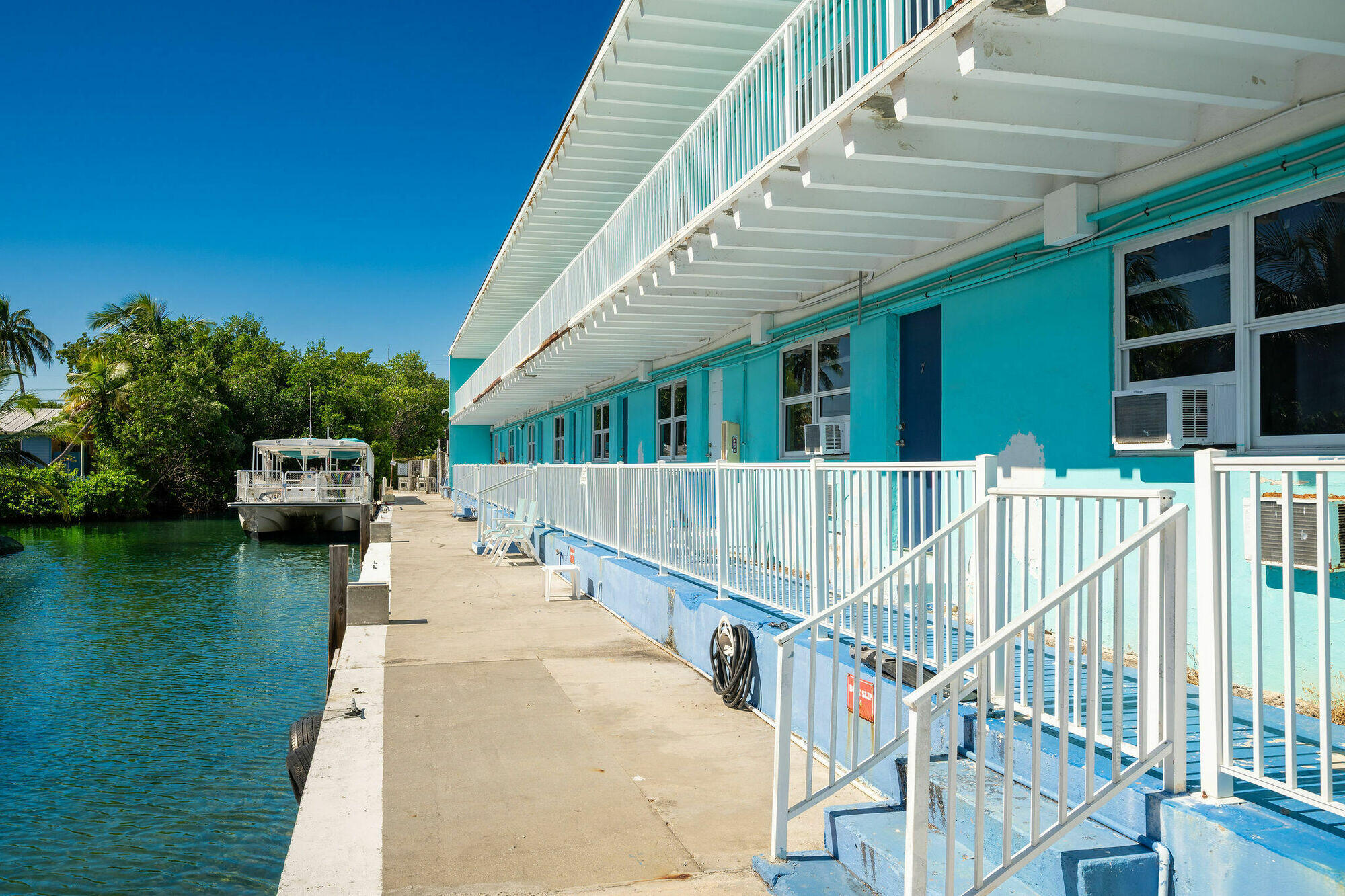 27340 Overseas Highway