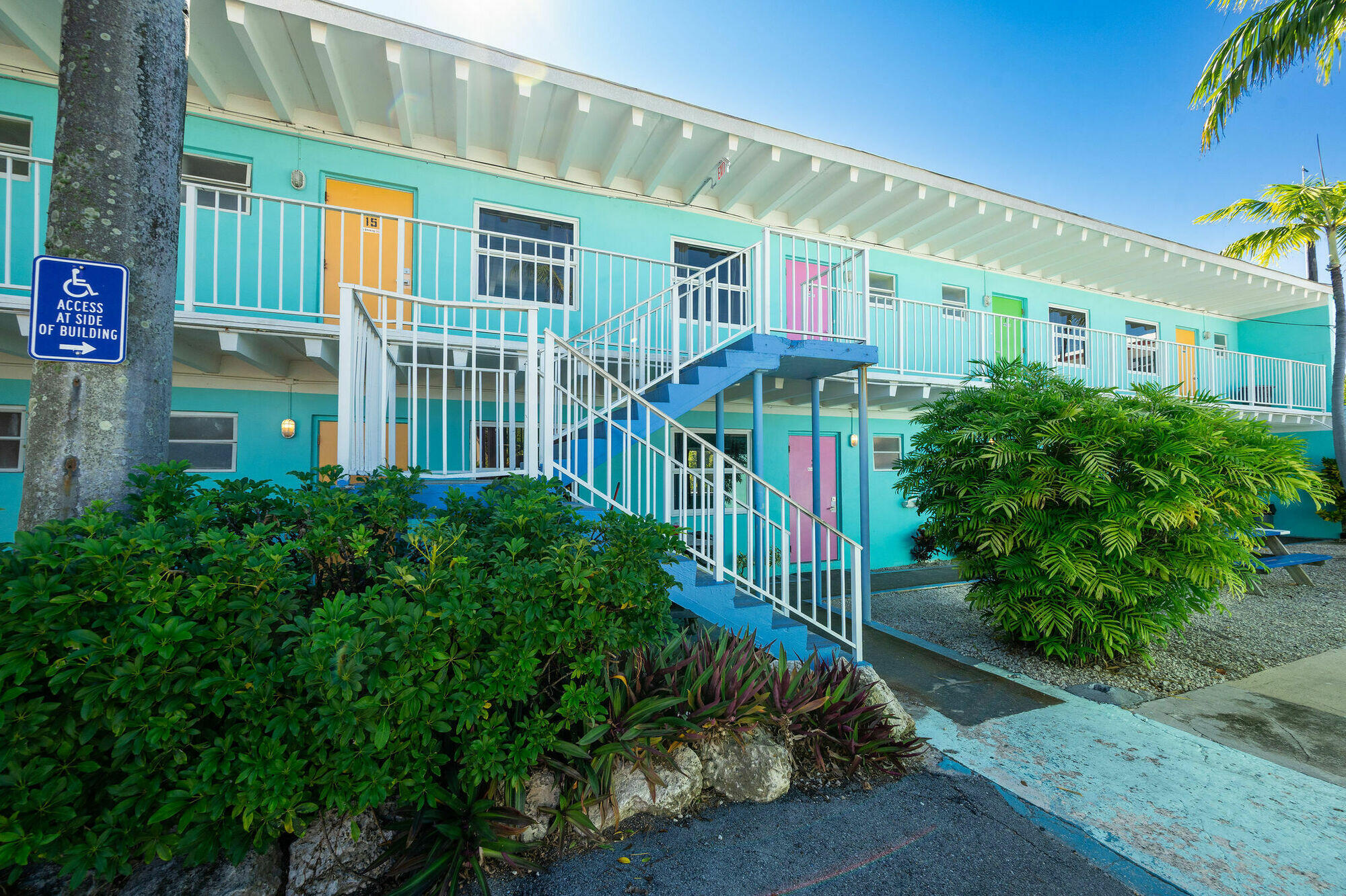 27340 Overseas Highway