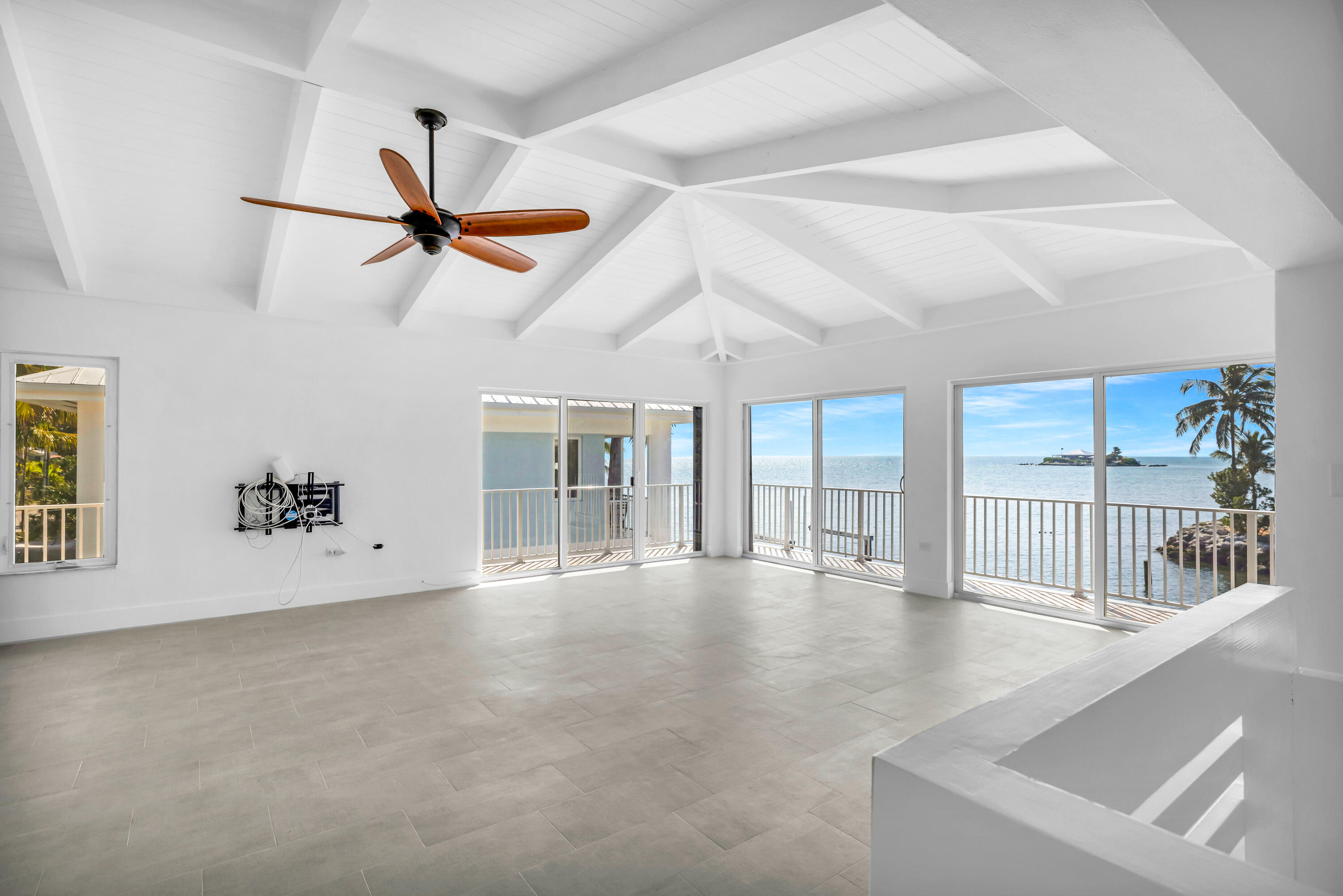 1 Ocean East