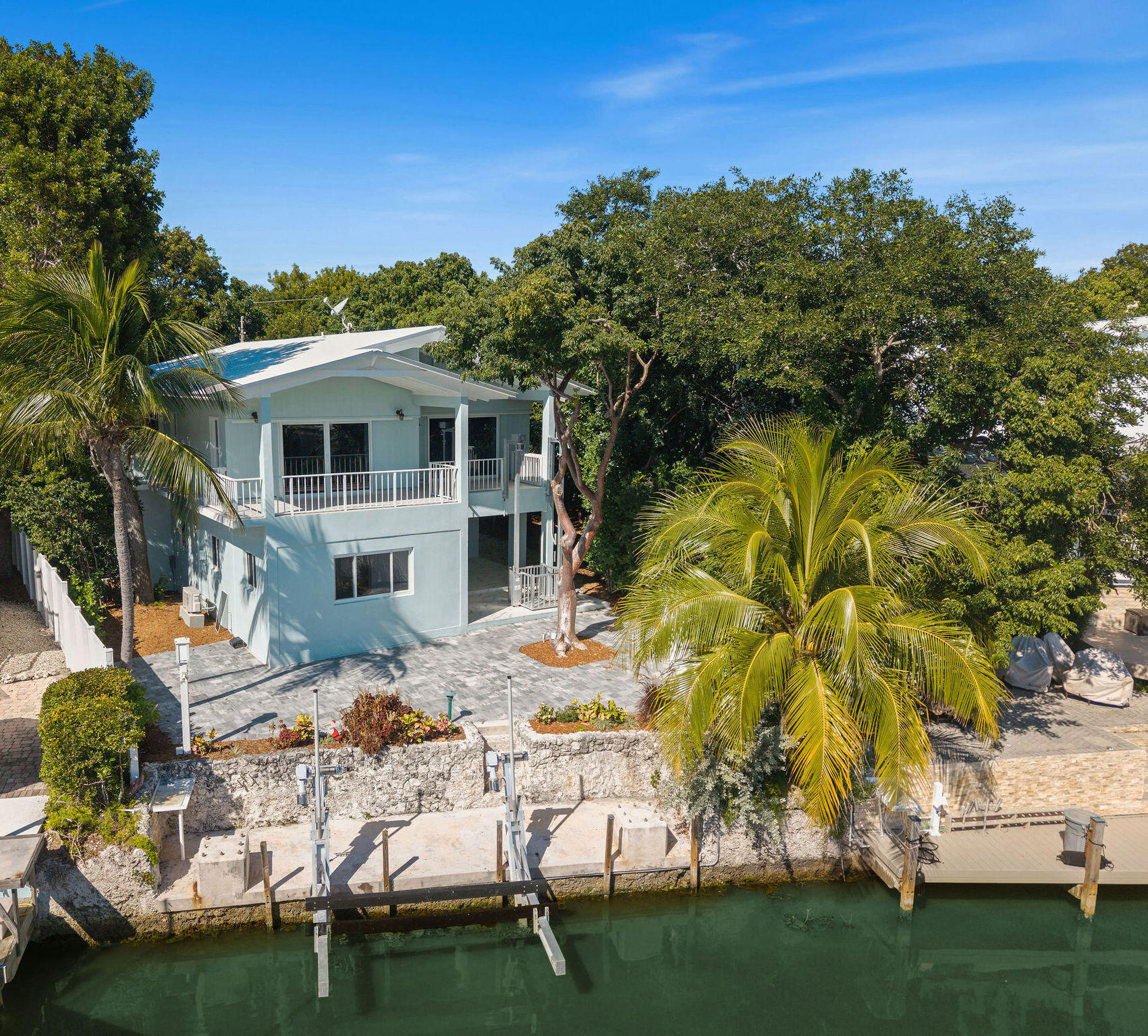 201 Harbor Drive