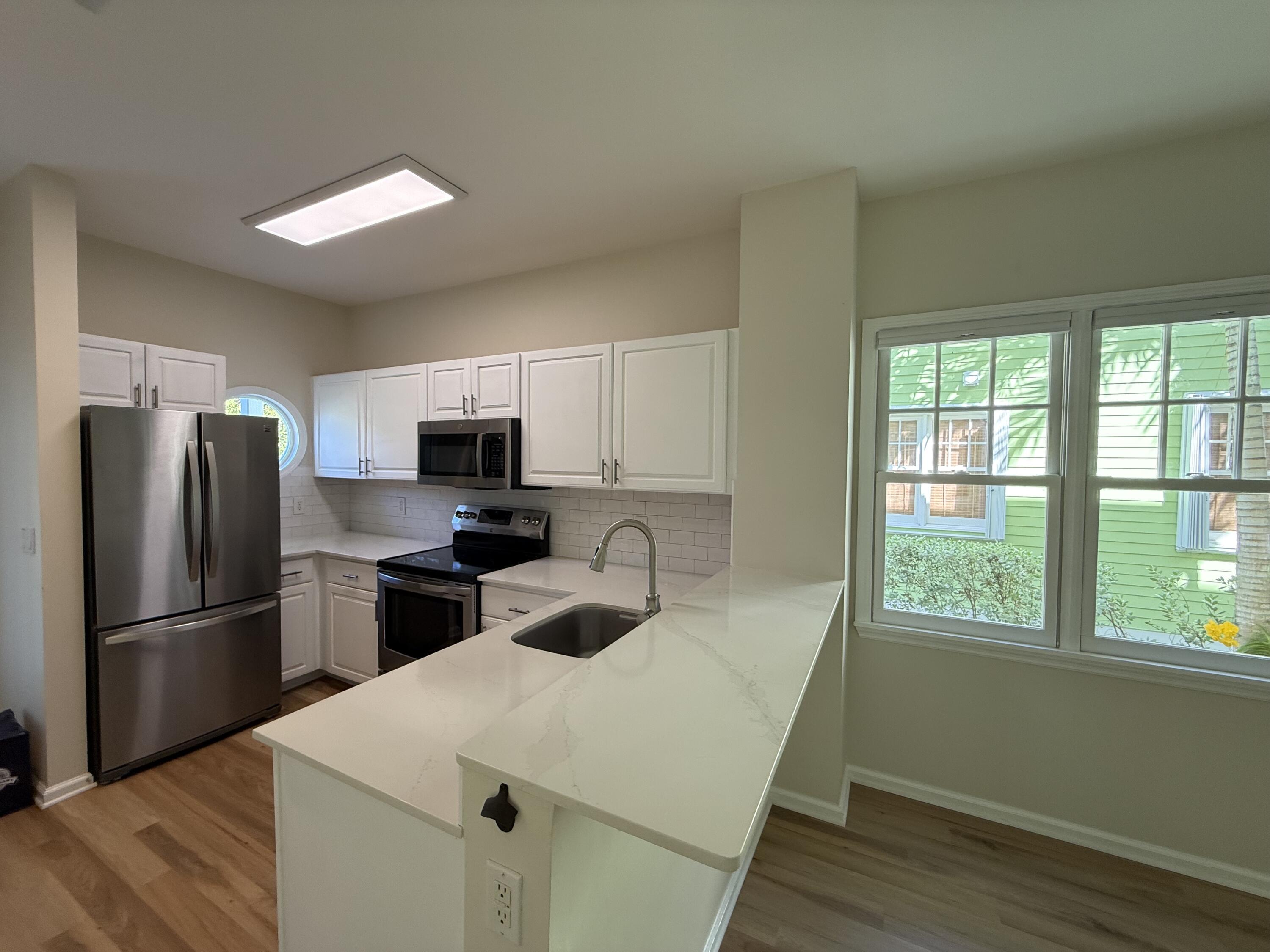 53 Spoonbill Way