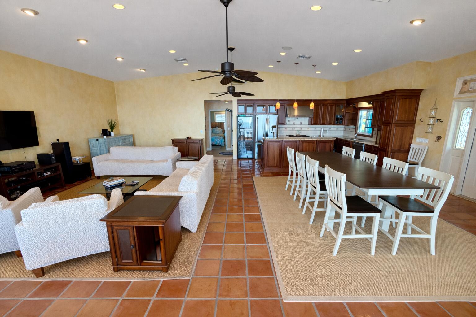 556 E Caribbean Drive