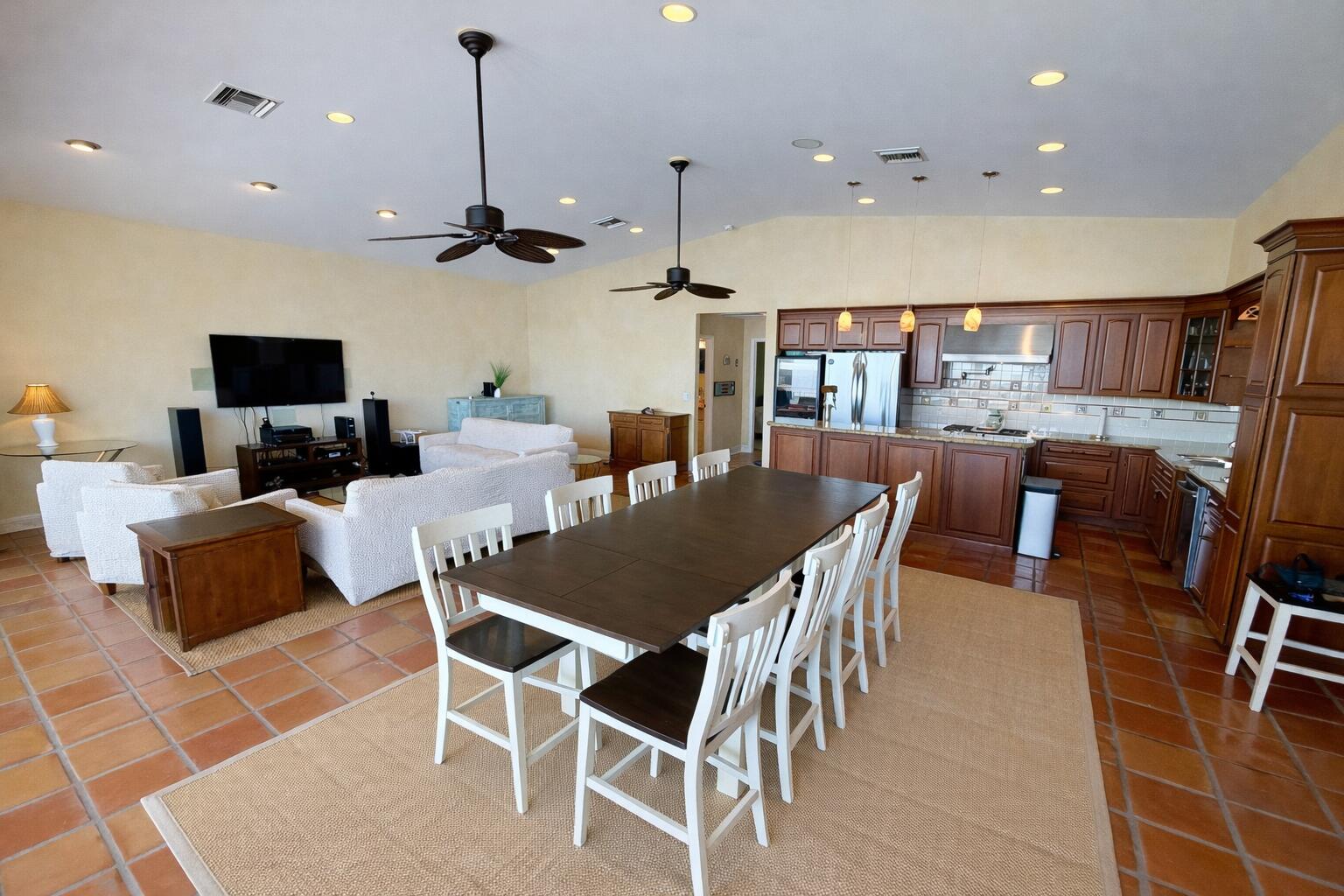 556 E Caribbean Drive