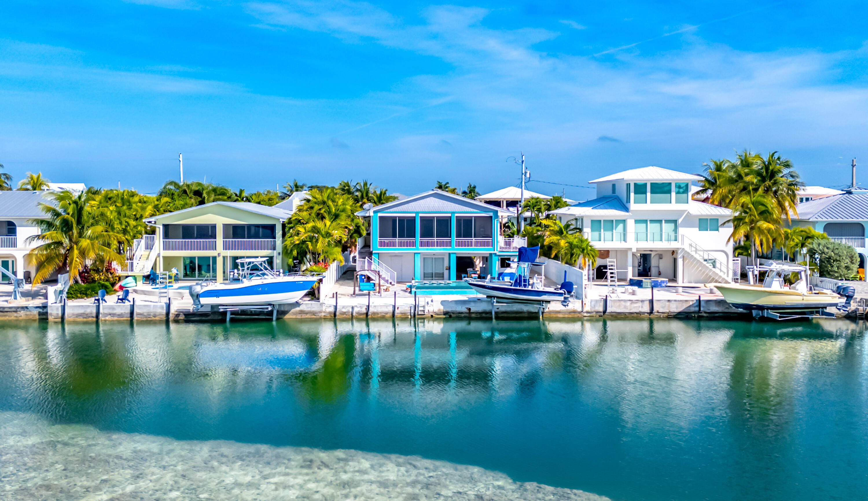 556 E Caribbean Drive